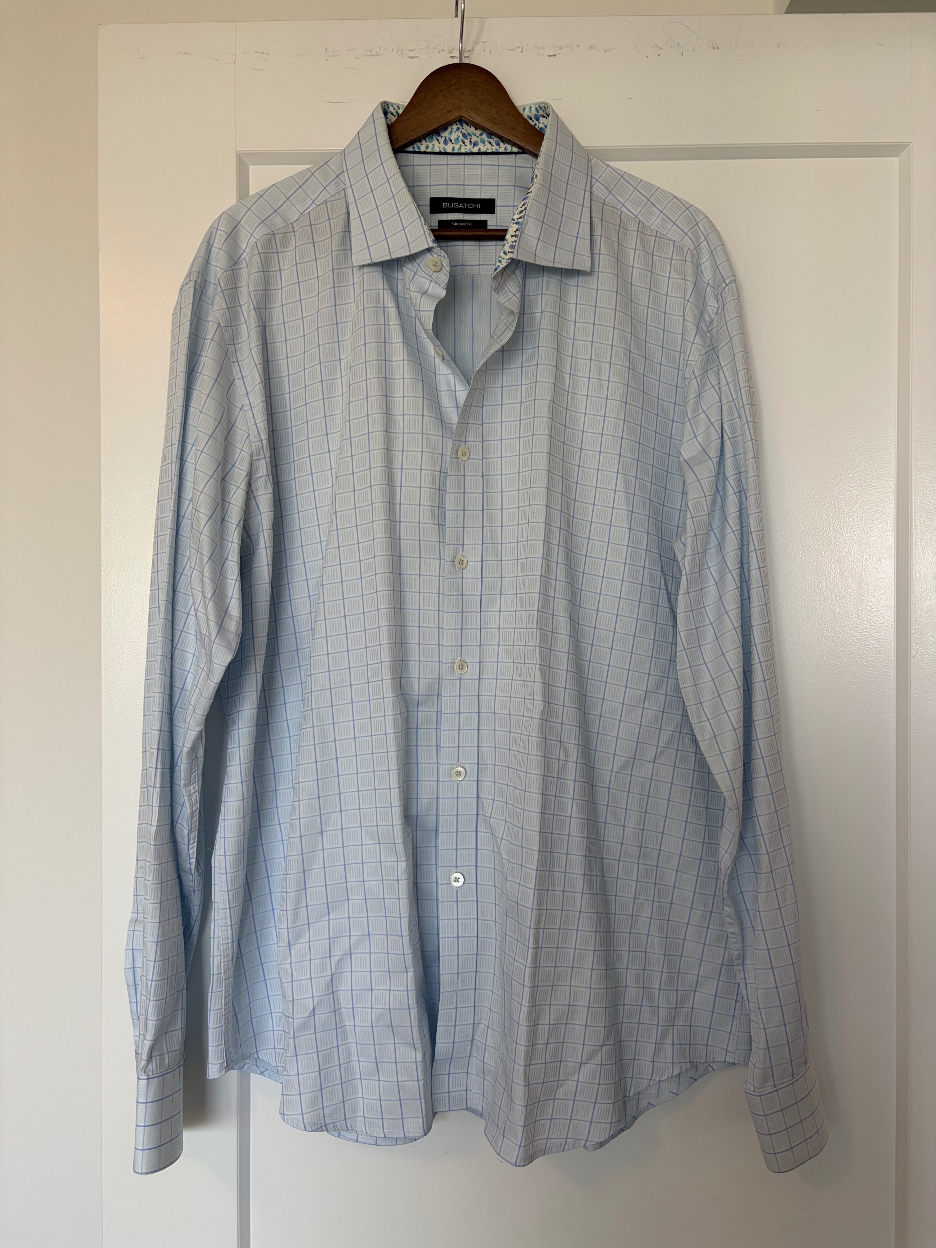 Bugatchi Shaped Fit Dress Shirt Size 17 — Like New