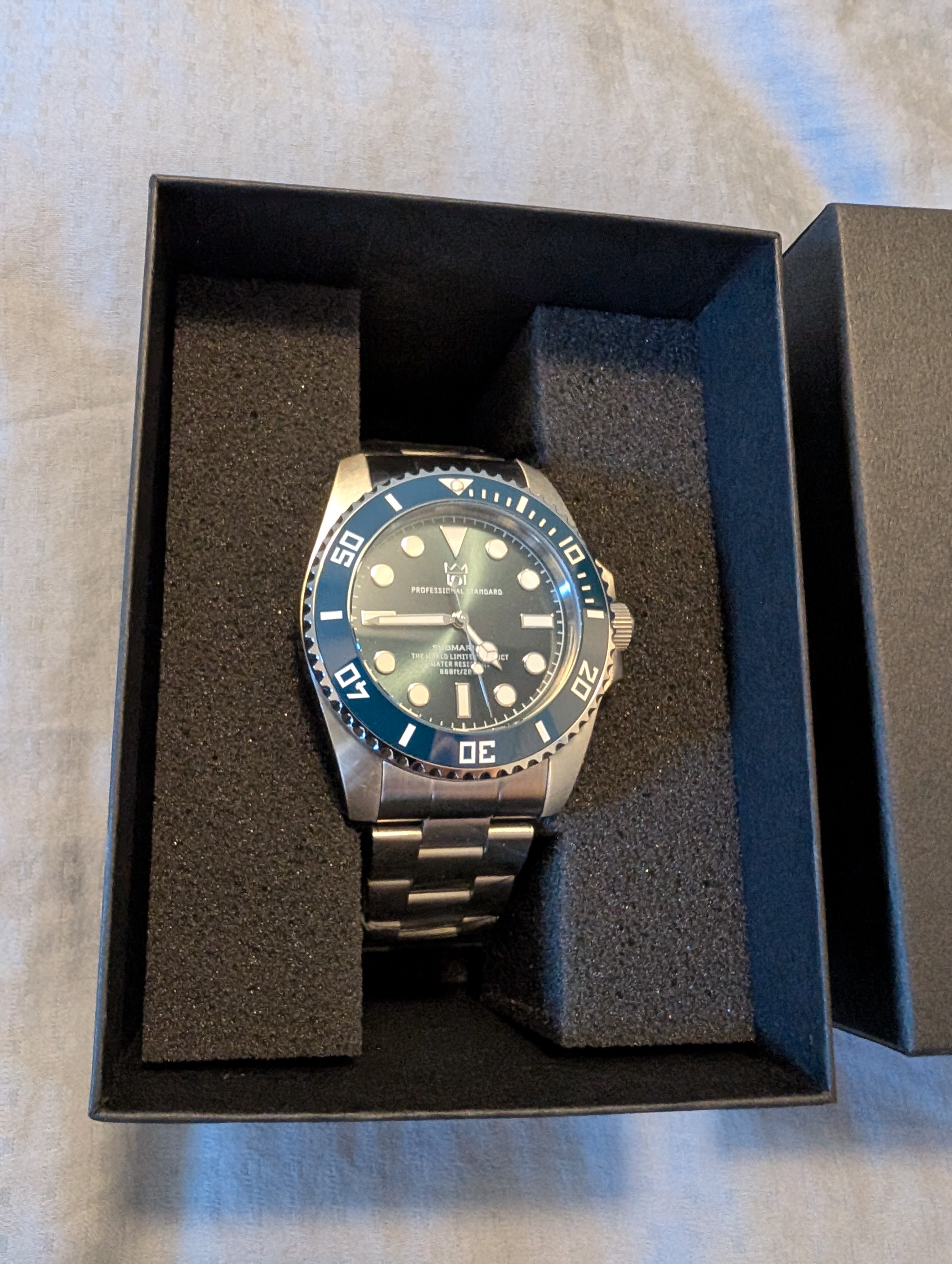 HYAKUICHI 101 20ATM Waterproof Sweeping Seconds Hand Watch - photo 2