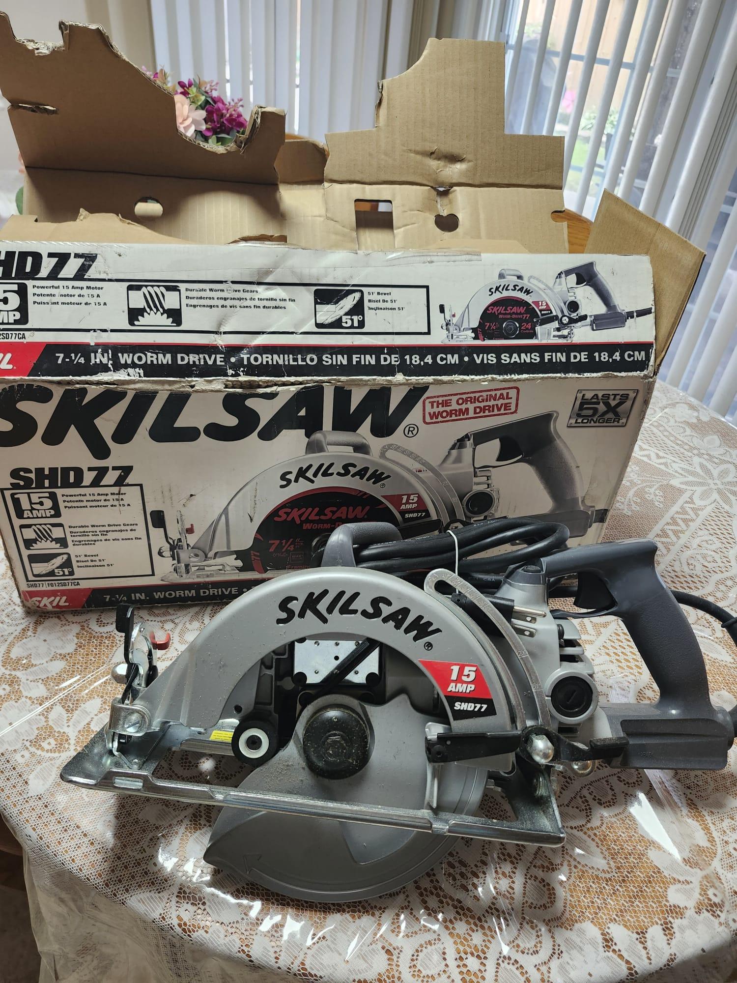 Brand New Skilsaw SHD77 7-1/4" Worm Drive Saw – Never Used