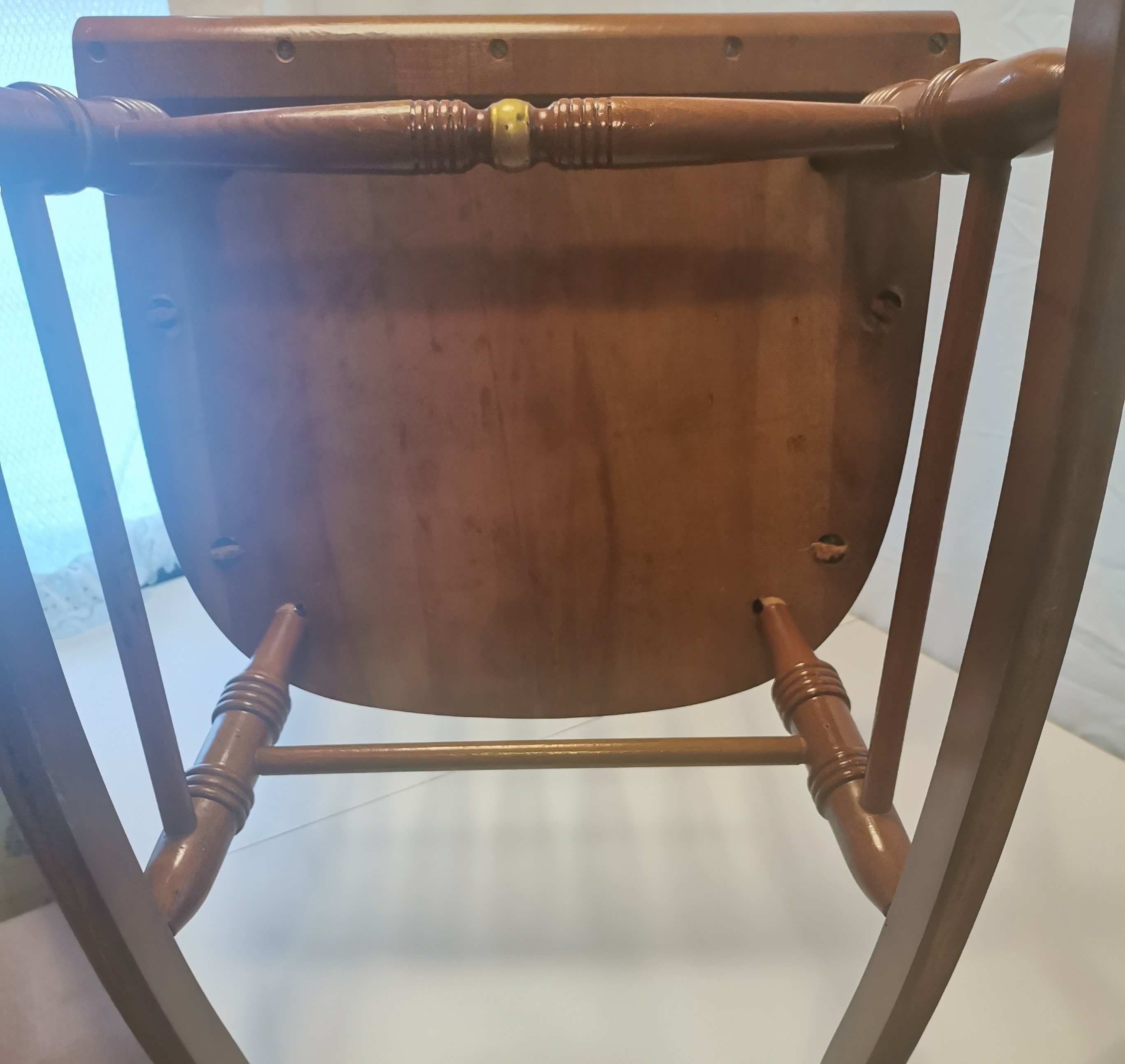 1960s Solid Maple Rocking Chair Classic Colonial Revival Spindle - photo 4