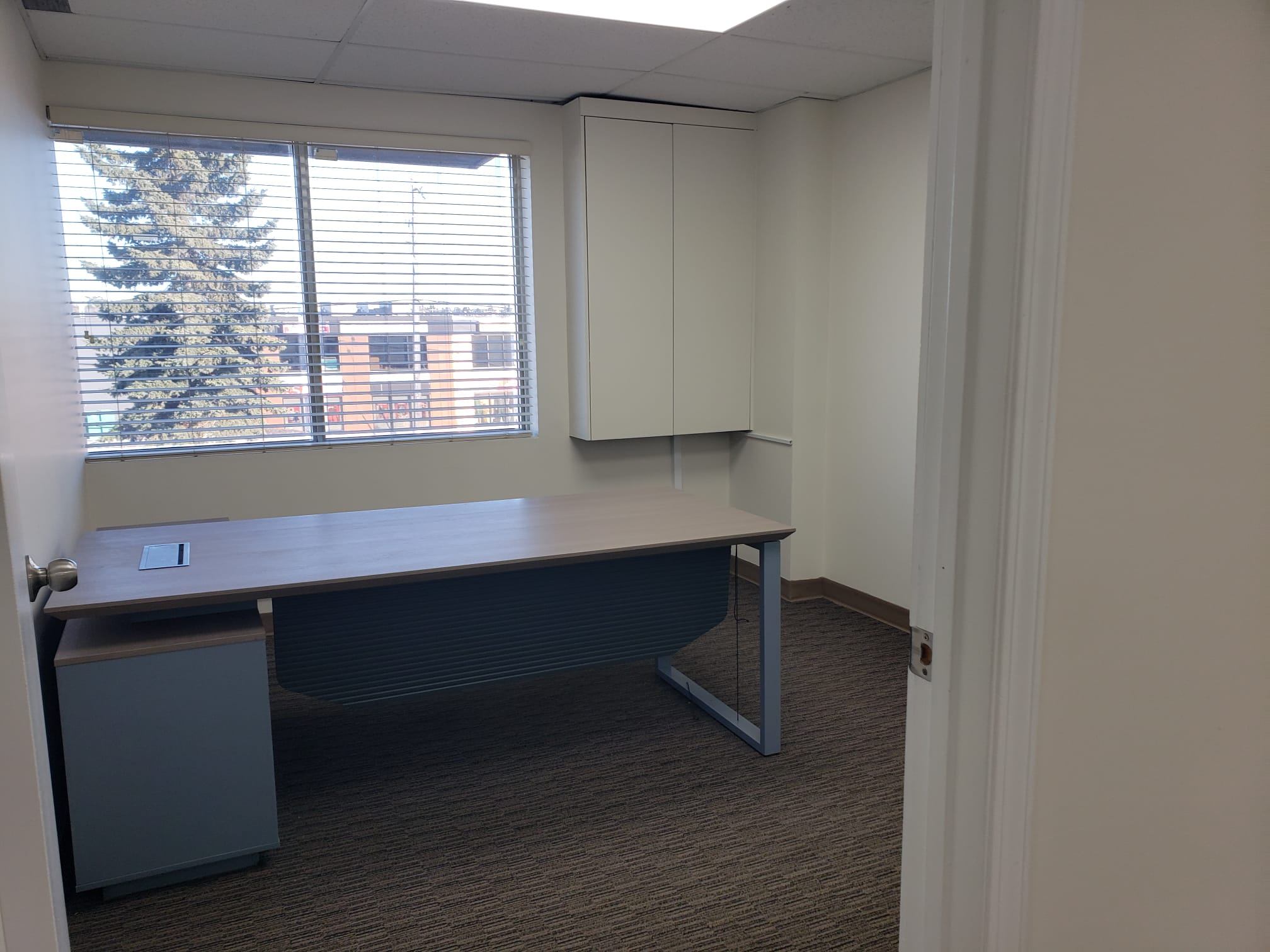 ✨ Commercial office space for rent – Available Immediately ✨ - photo 2