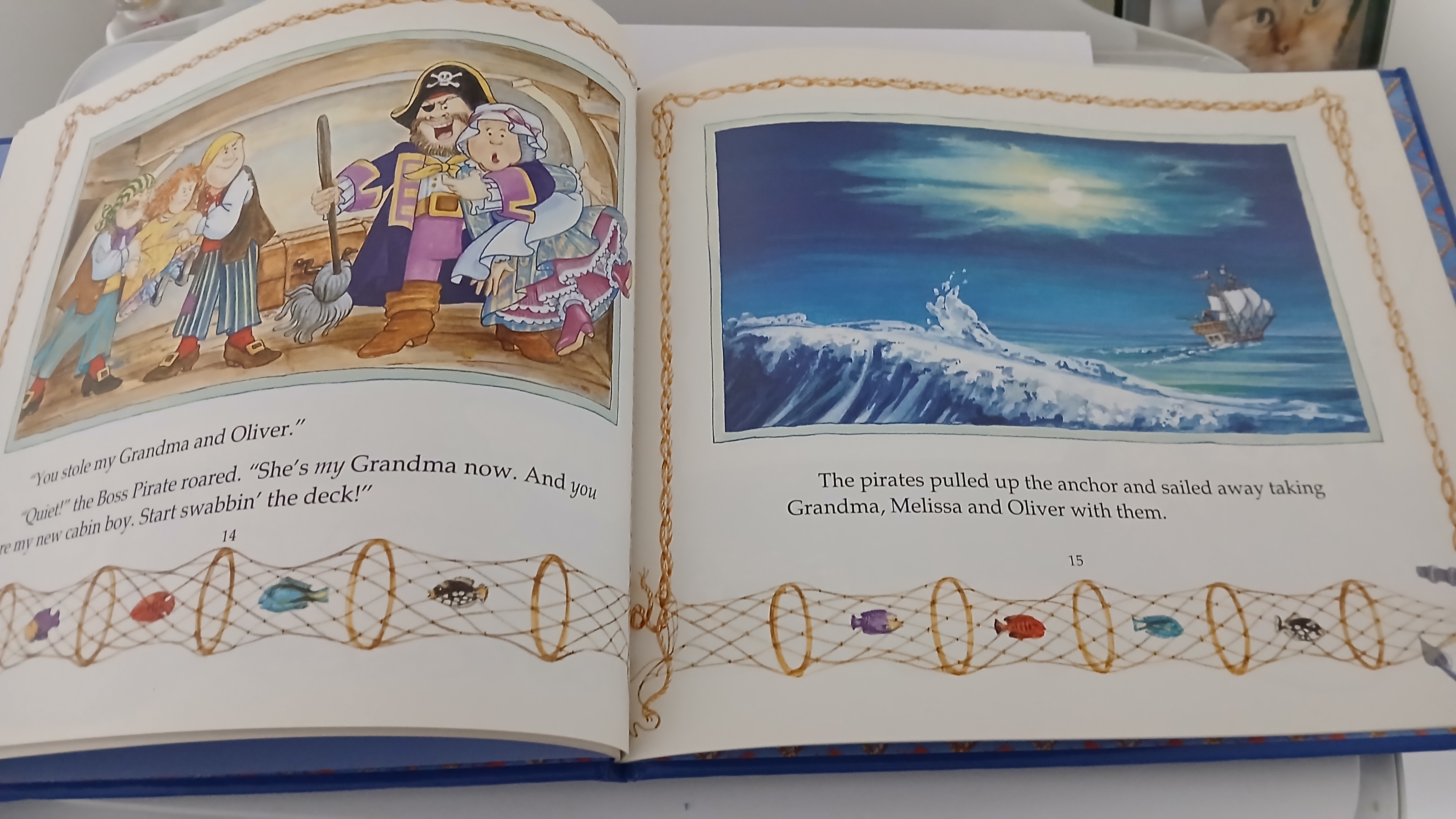 Childs Nightgown with Phoebe Gilman Book - photo 5