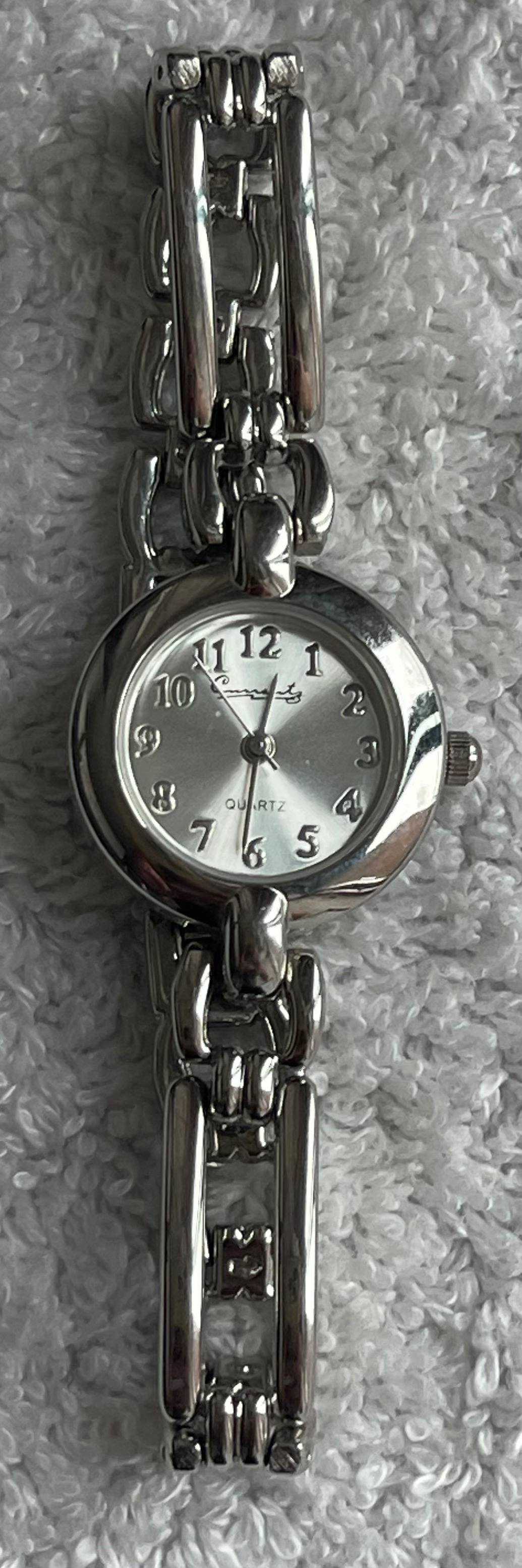 Vintage Currents Silver Open Link Bracelet Watch (Needs Battery)