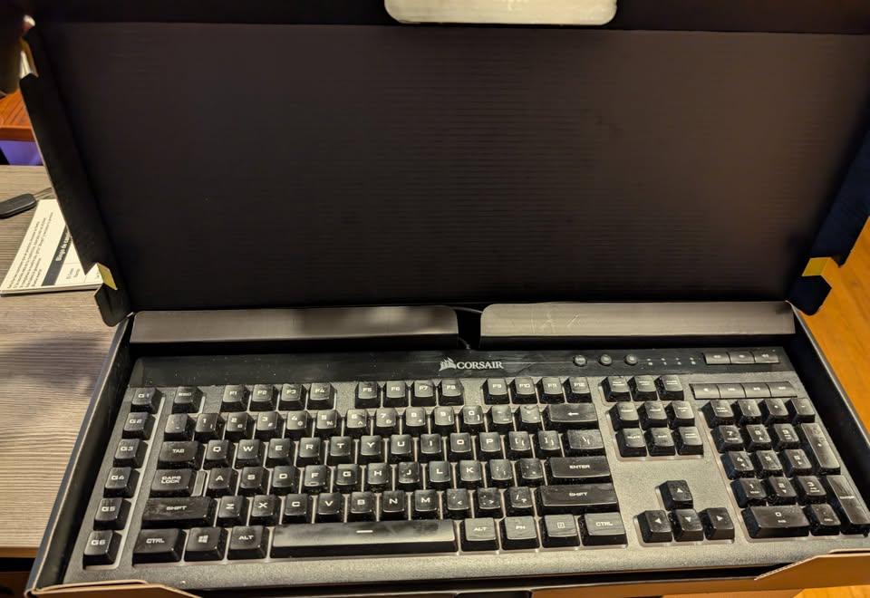 Corsair K55 RGB Gaming Keyboard (In Box) - photo 3