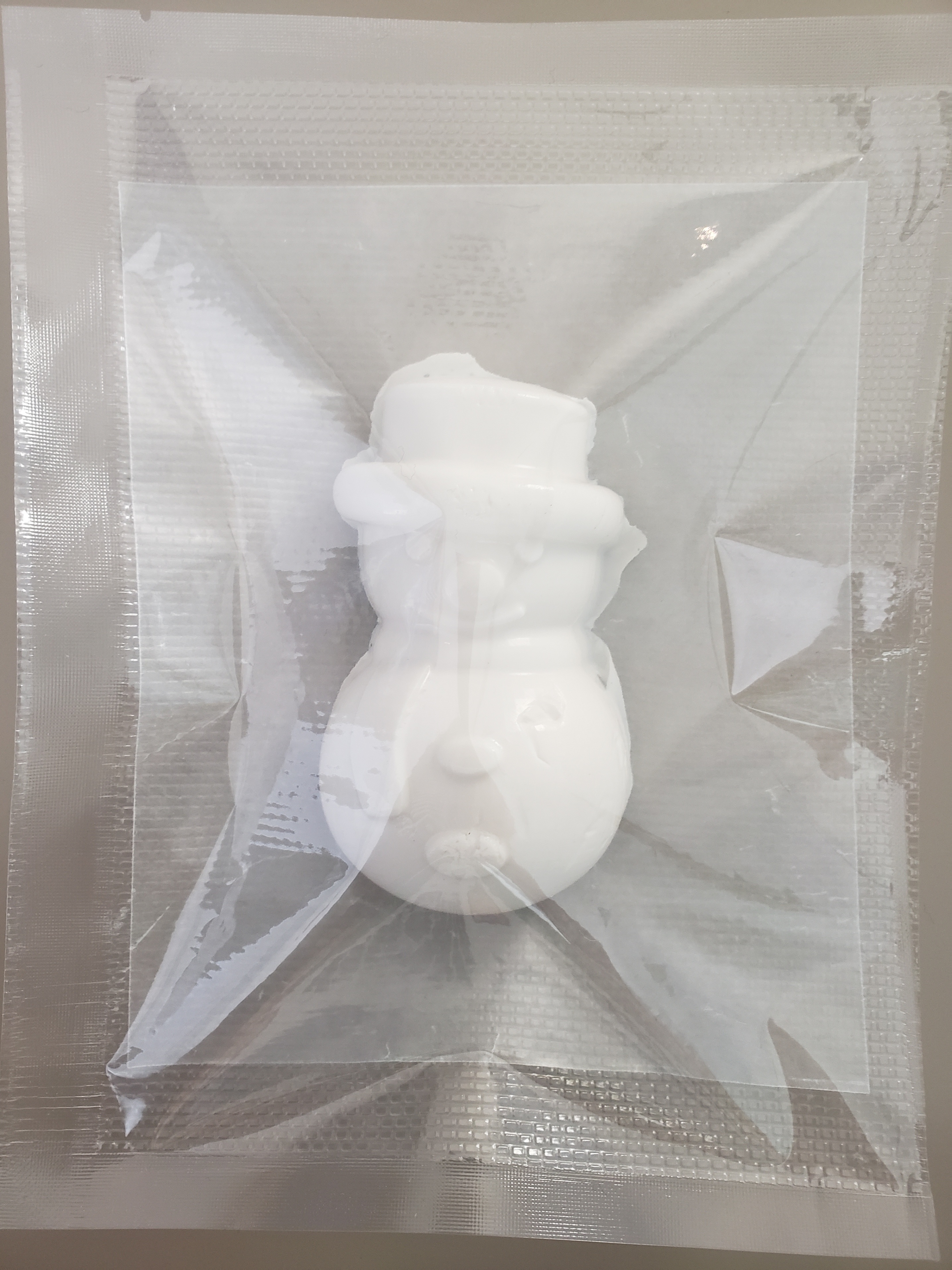 Lush: Snowy Shower Gummy - photo 4