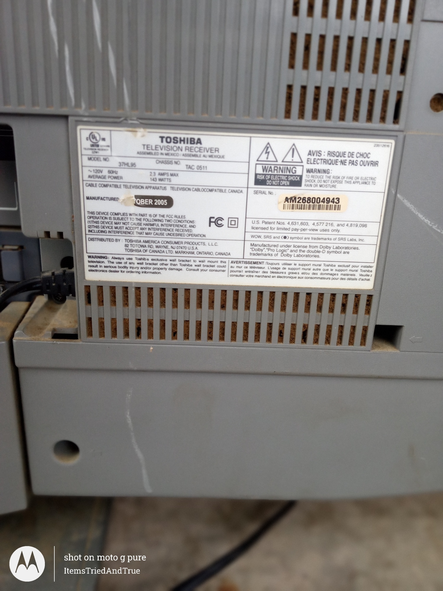 Toshiba 37" LCD HDTV - Works Great - photo 5