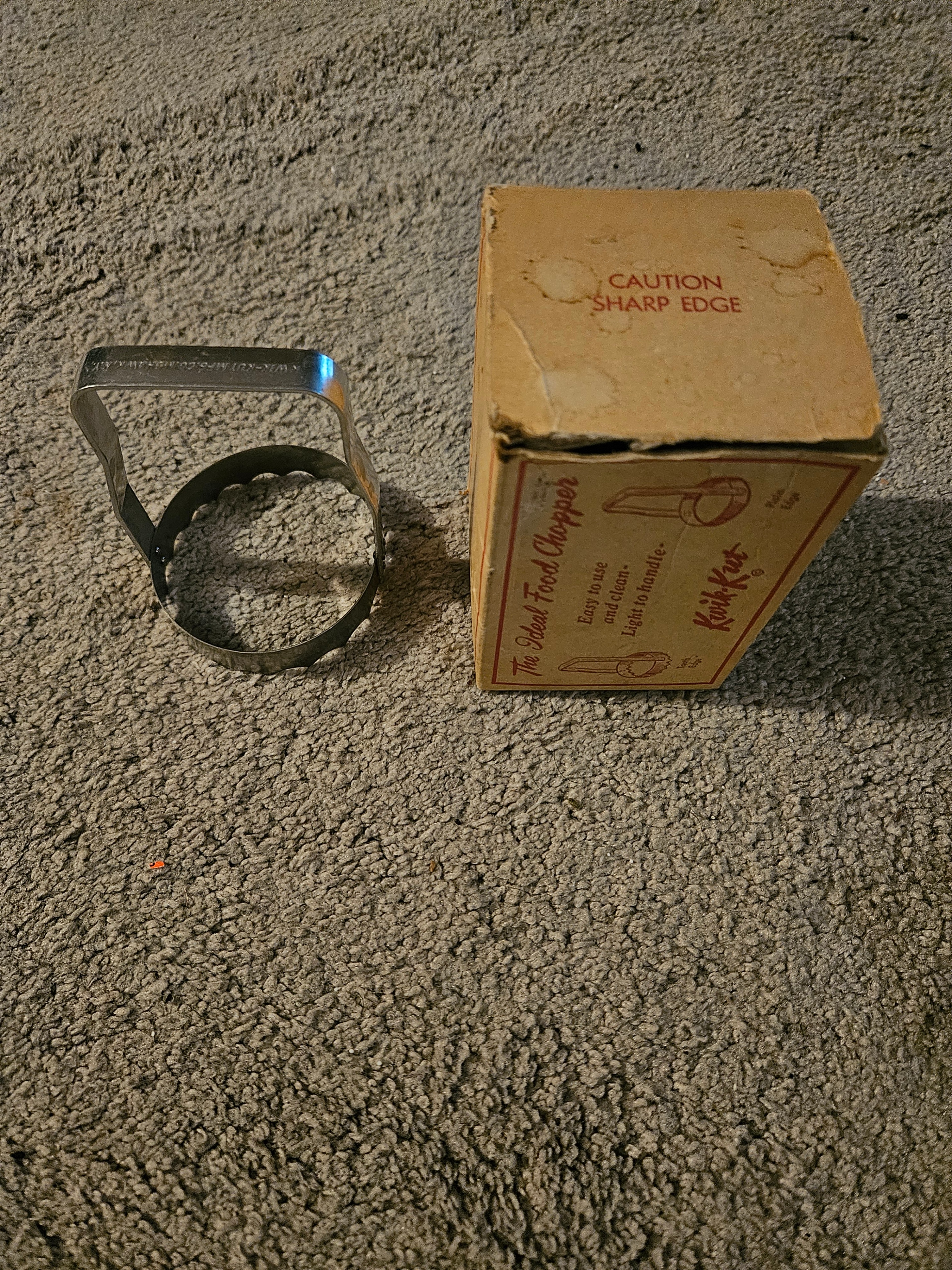 Vintage 1950s KWIK-KUT Food Chopper w/ Tooth Edge, Original Box