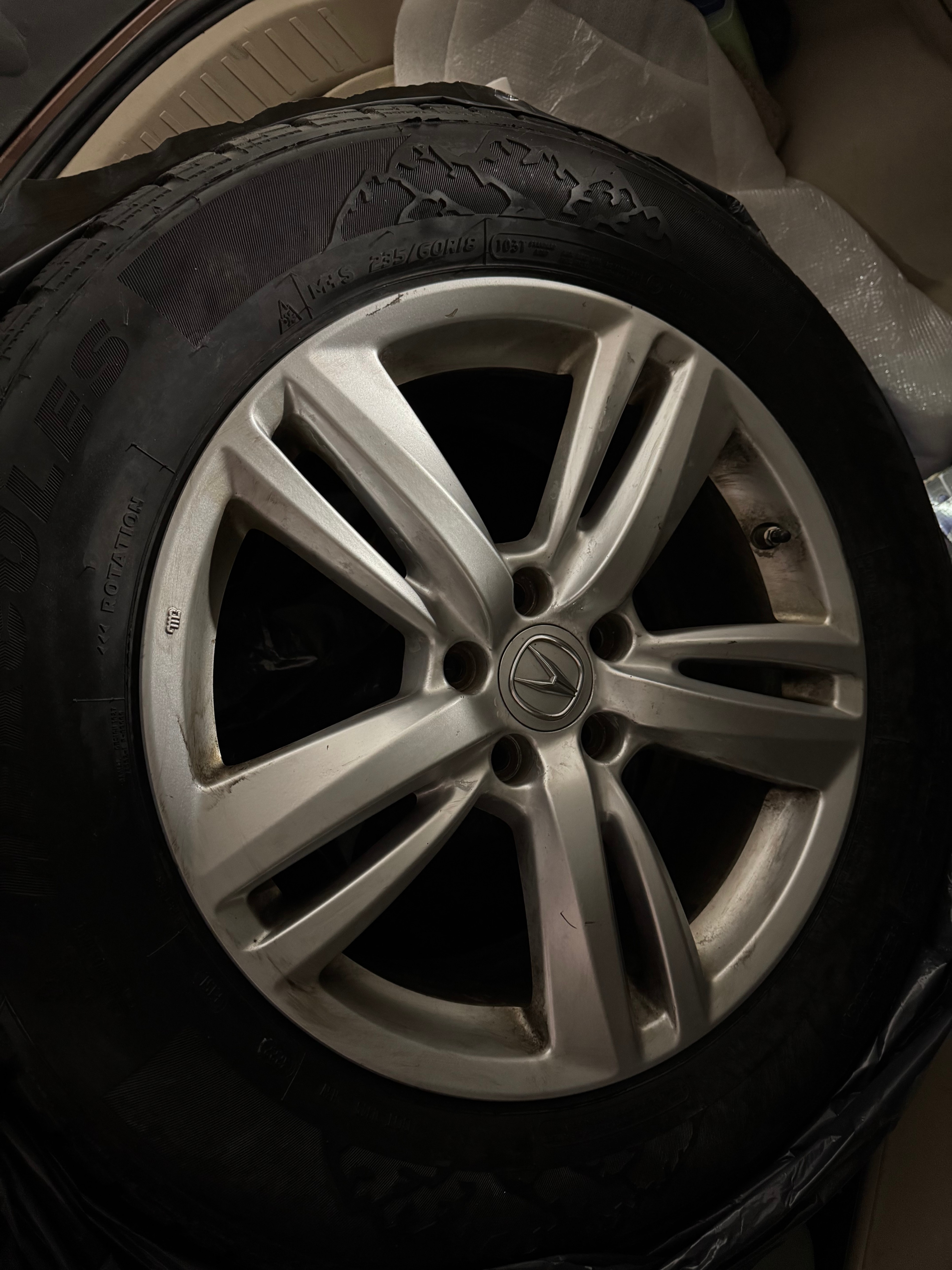 18' Rims for Acura but can fit other cars/suvs Set of 4 - photo 3
