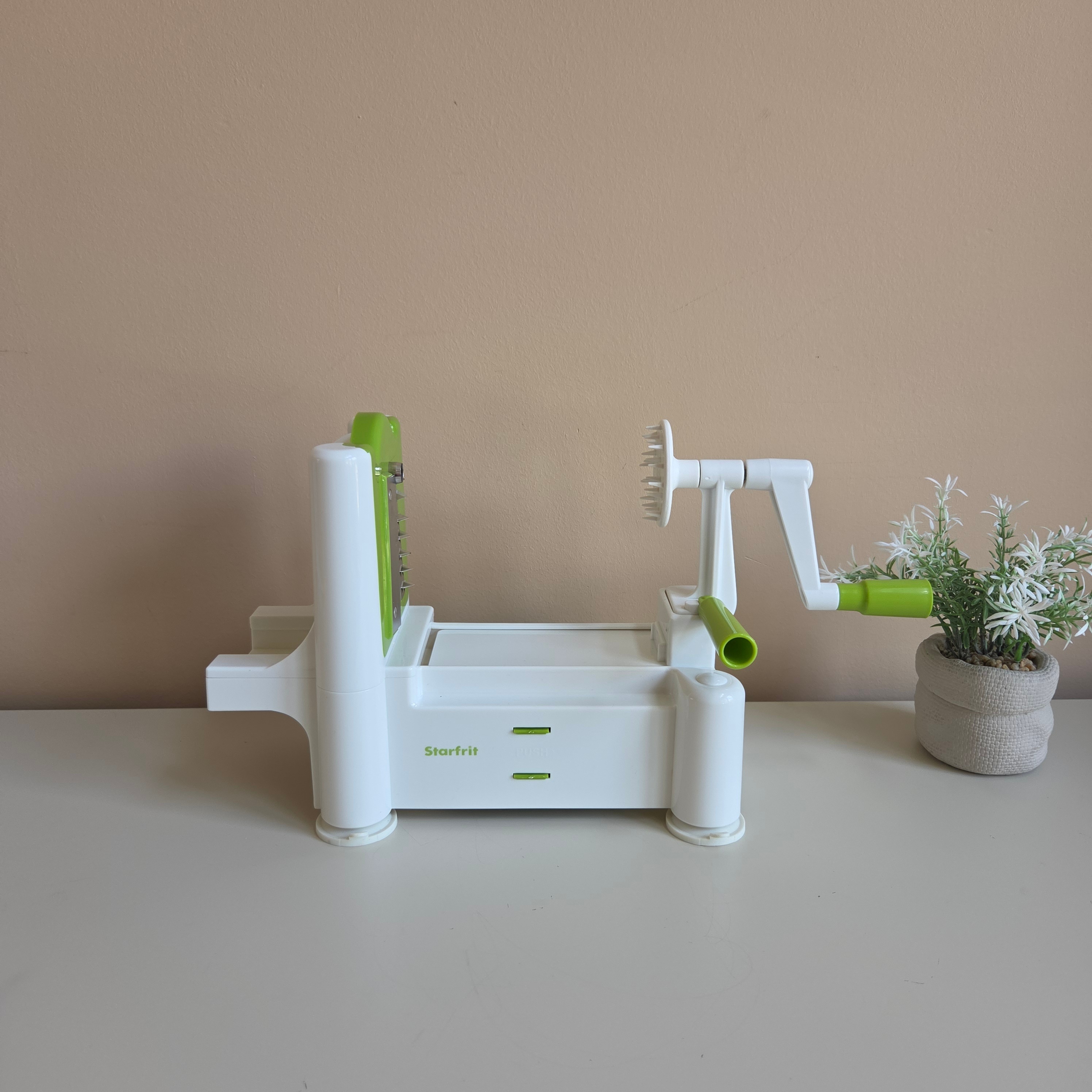 Starfrit - Manual Vegetable Slicer With Add-Ons - Pre-Loved! 🥔