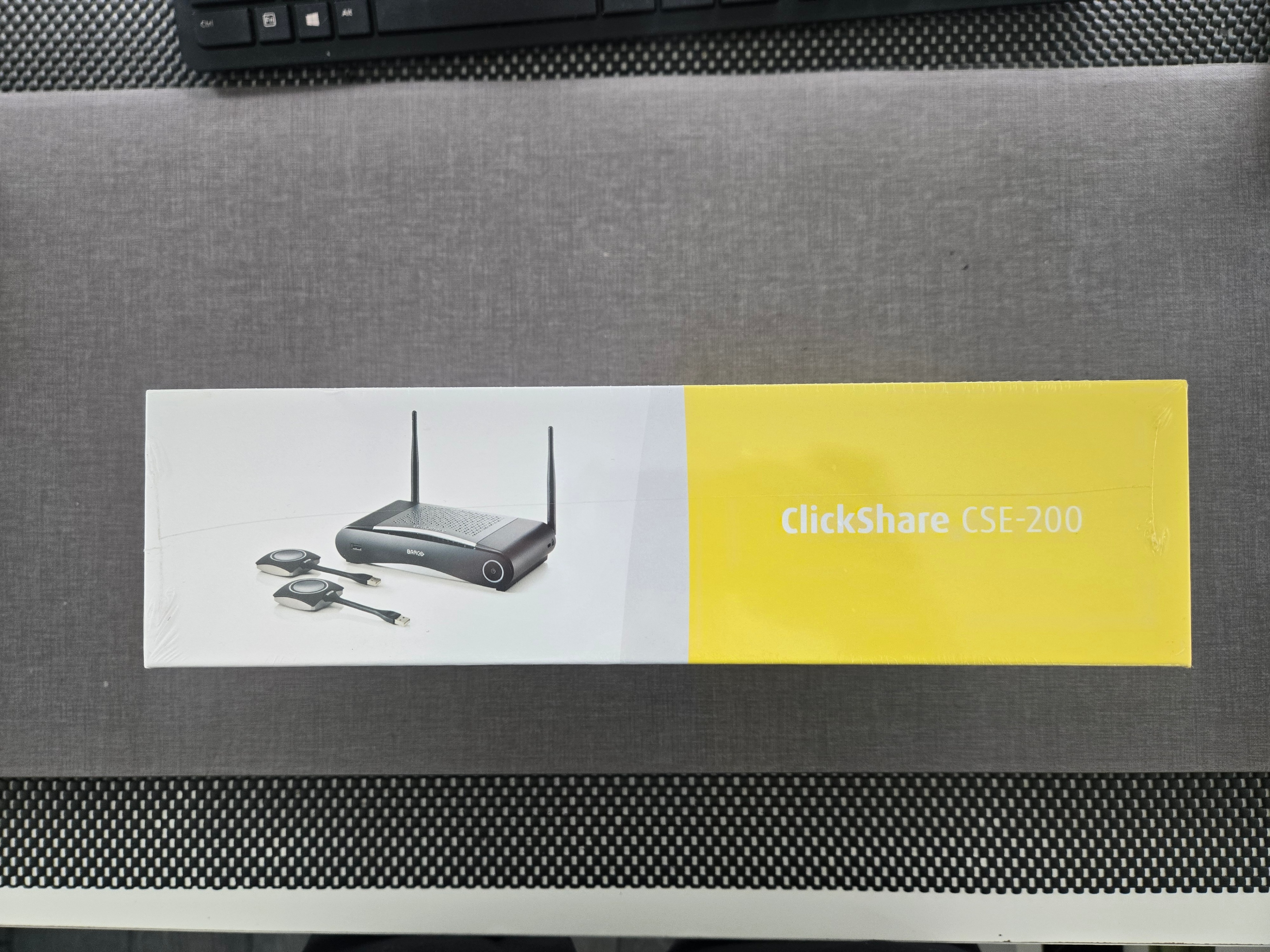 Barco ClickShare CSE-200  | 2 ClickShare Buttons - photo 2