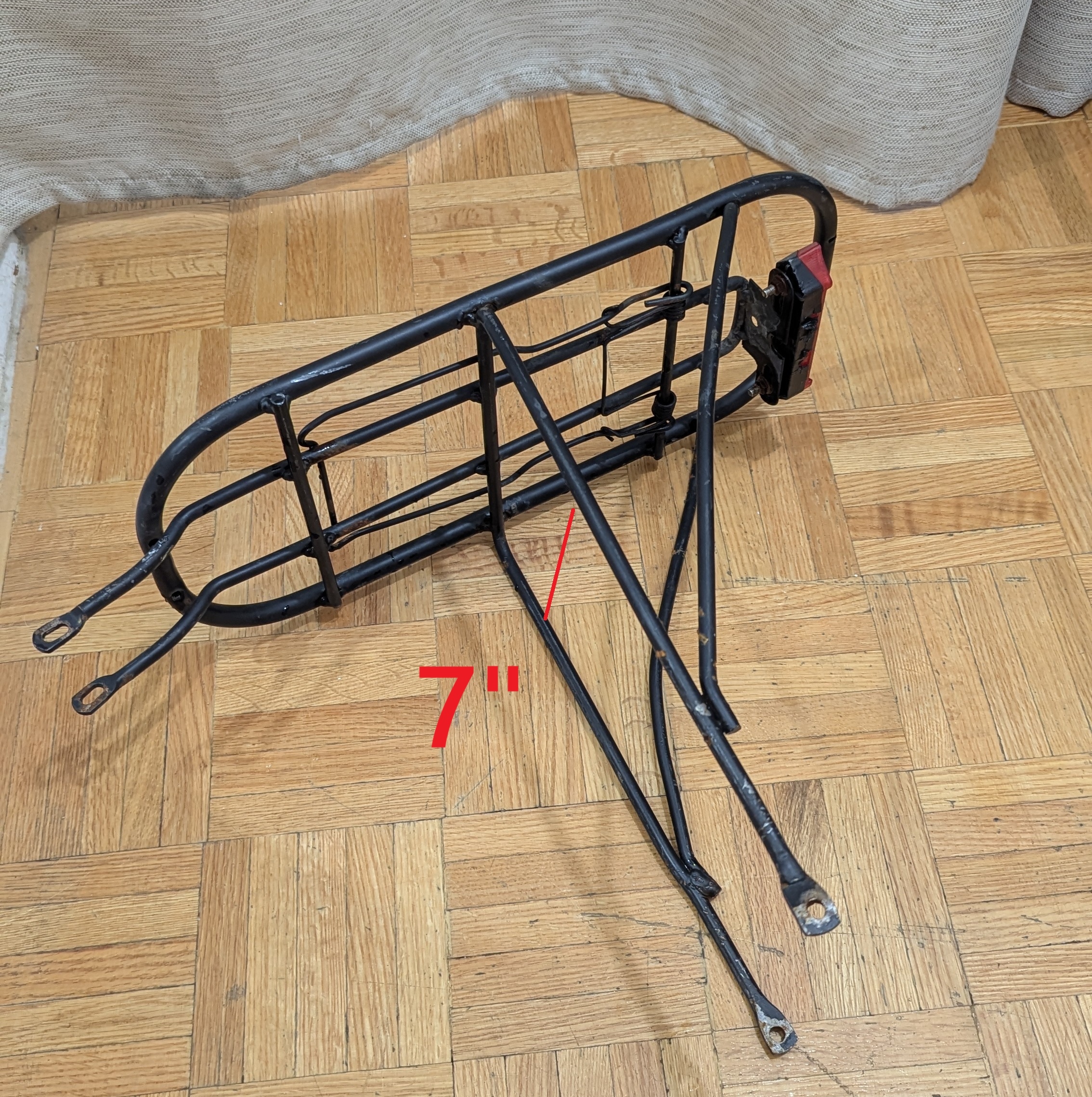 Sold as is.. Used Rear Bike Bicycle fits fat tire Ebike Rack