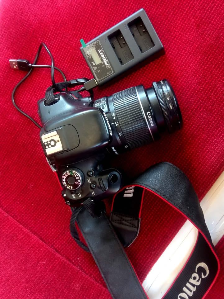 Canon Rebel T3i +18-55mm kit lens