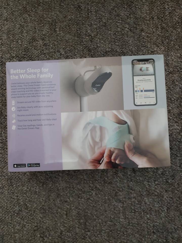 Owlet Dream Duo Smart Sock + Camera. New in box. - photo 2