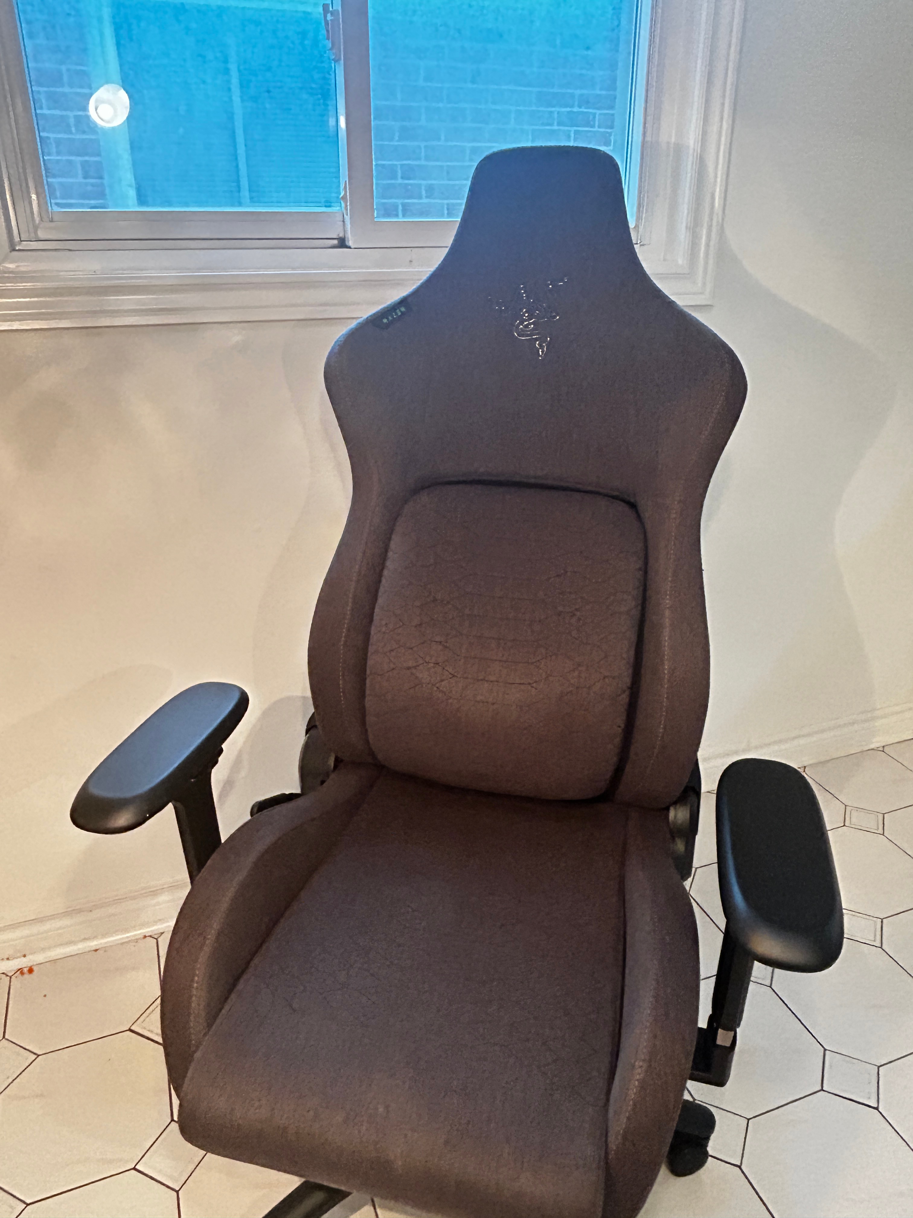 Razer Iskur Fabric Gaming Chair, Ergonomic Lumbar Support
