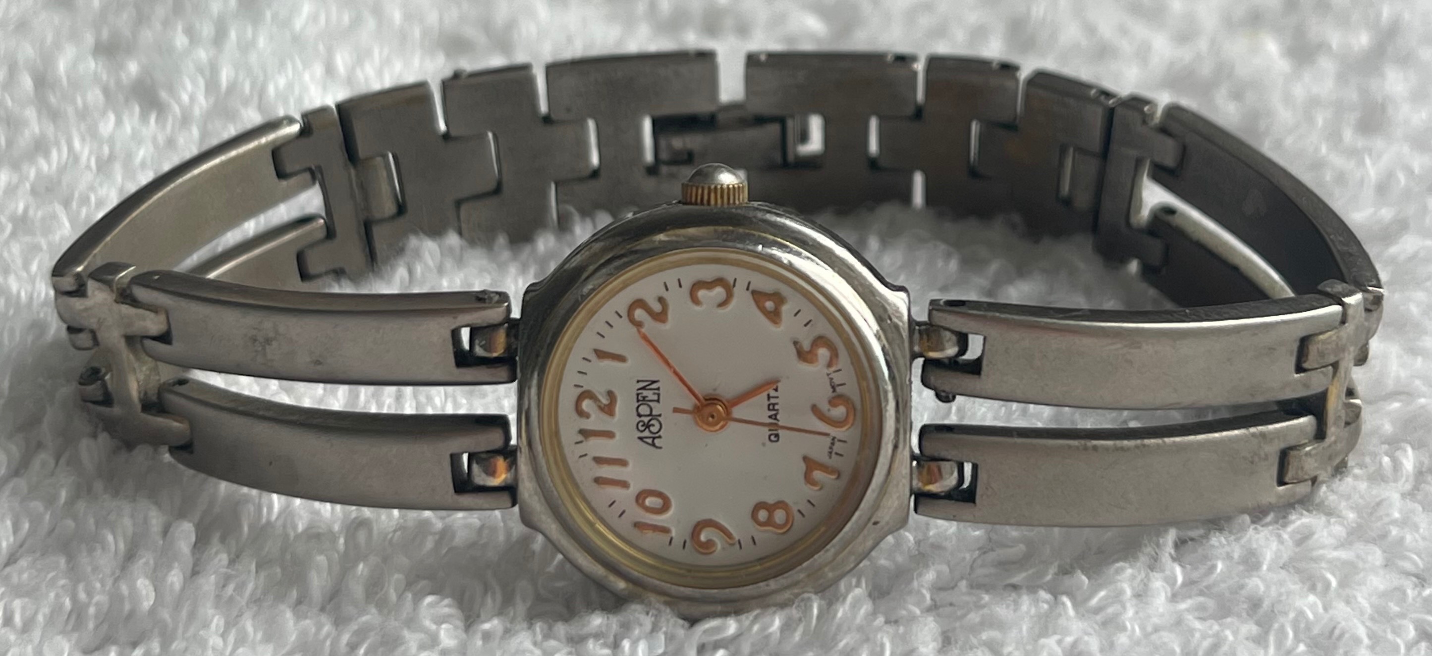 Vintage Aspen Silver Dual-Bar Bracelet Watch (Needs Battery)