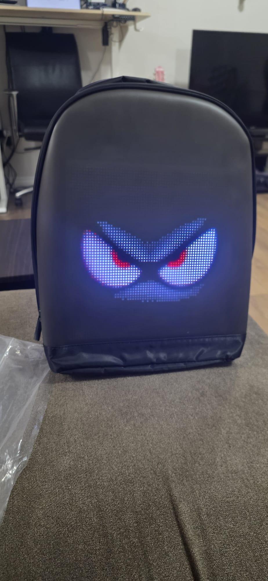 Smart LED Backpack with App Control – Customizable Screen - photo 2