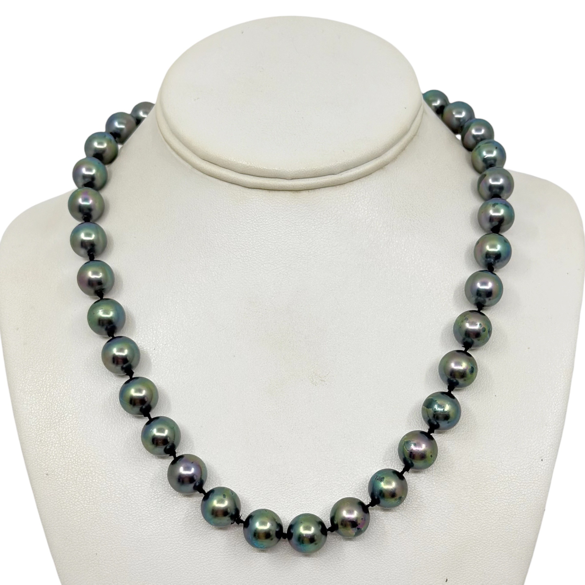 Vintage Silver tone faux tahitian pearl necklace - photo 3