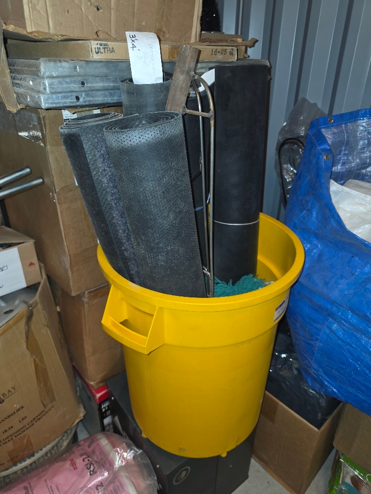 Selling Janitorial Equipment - photo 3