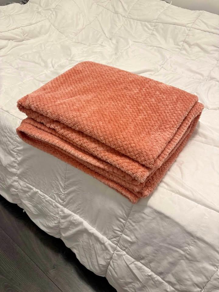 Fuzzy Blanket or Fluffy Blanket queen size