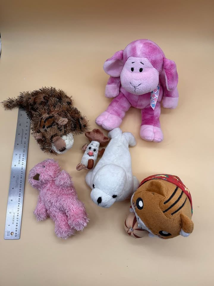 FREE Stuffed Animals / Plush Toys Lot - 6 pcs - photo 2