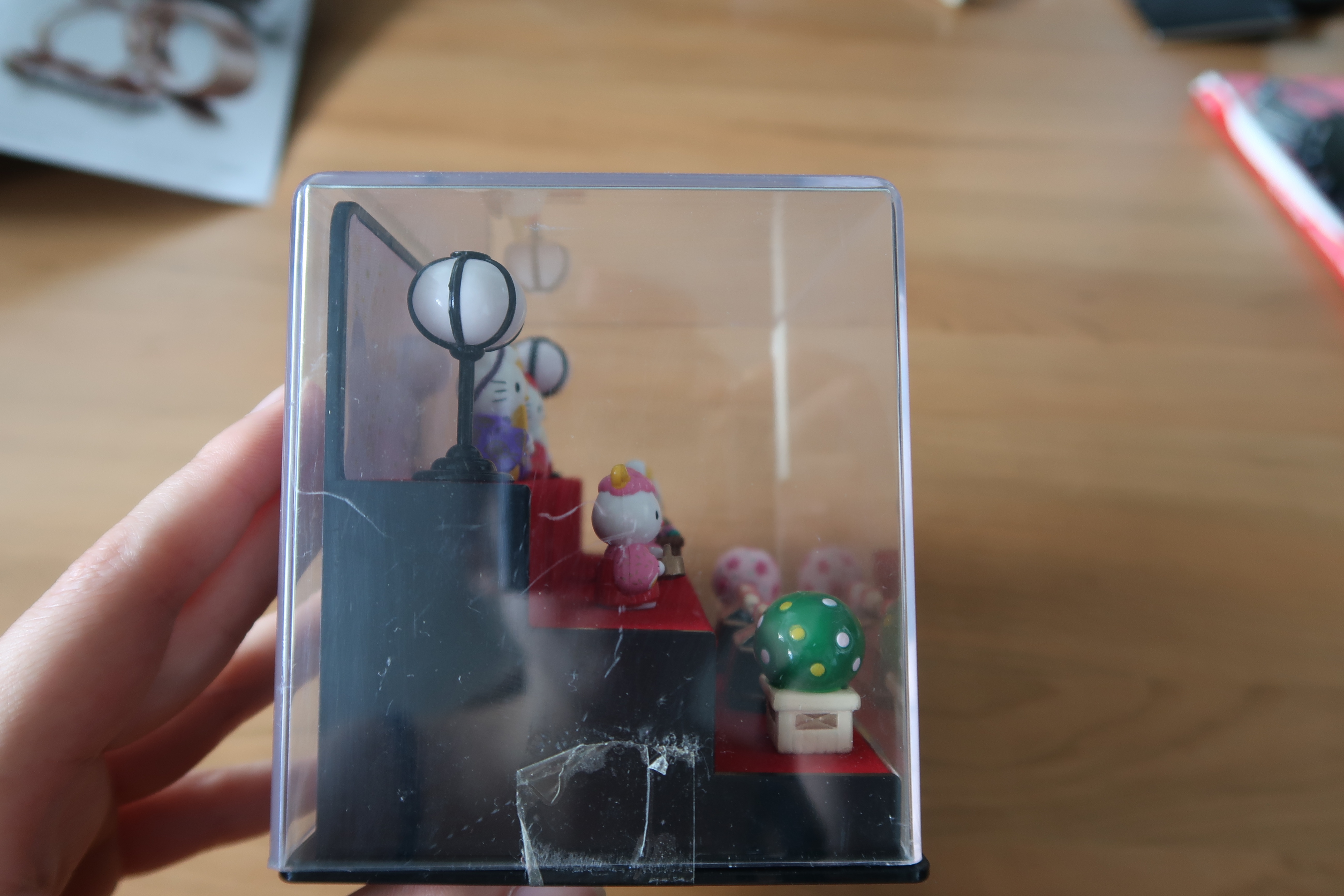 Vintage Hello Kitty Hinamatsuri Doll Set Display Sanrio - photo 4