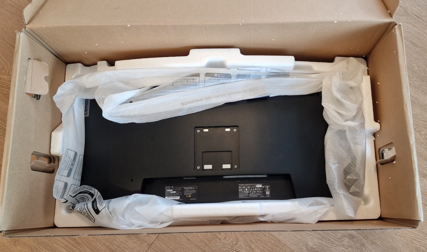 Lenovo G34w-10 34” Ultrawide Curved Gaming Monitor 144Hz – $250 - photo 5