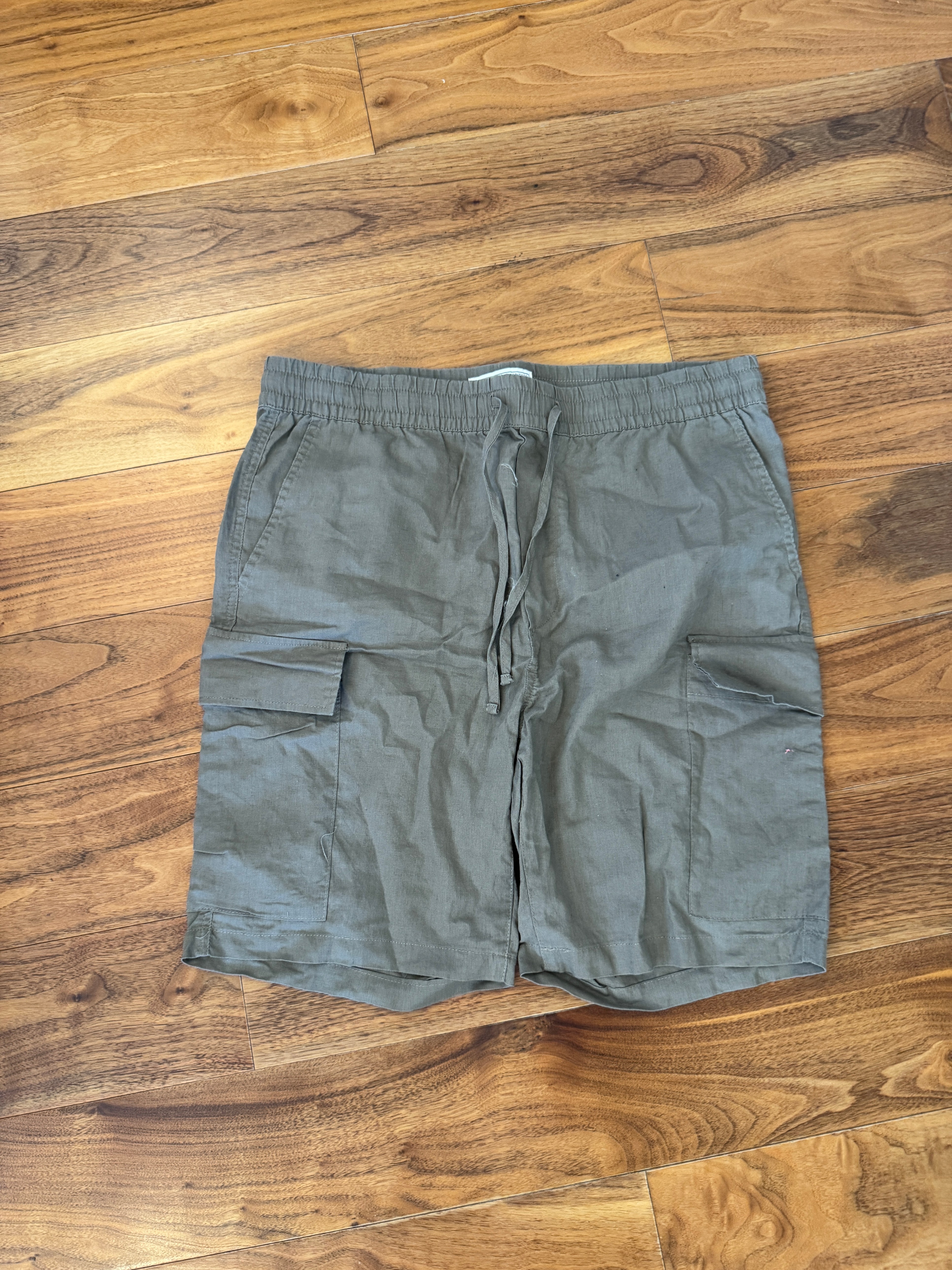 Brownish Grey Cargo Shorts