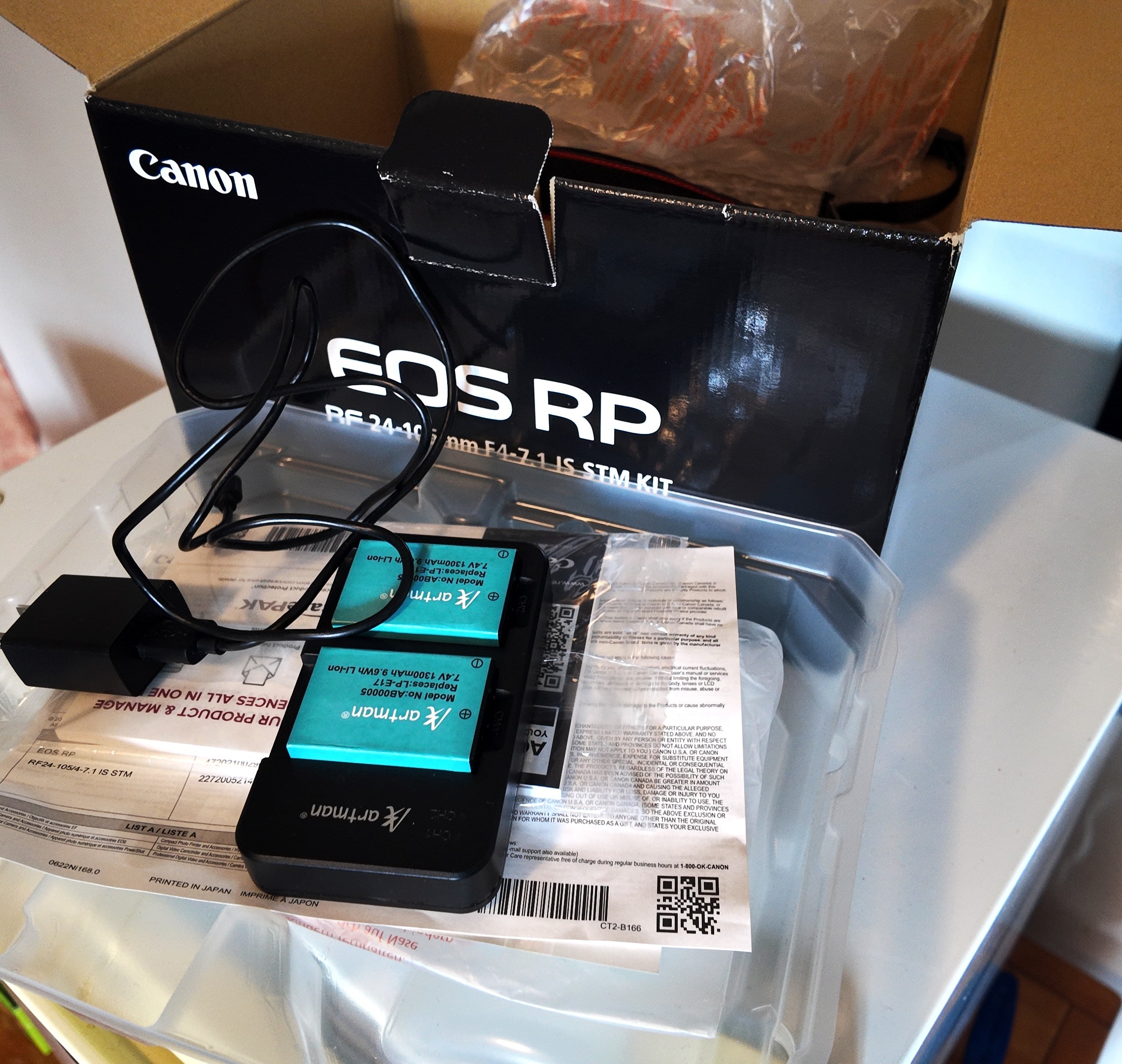 Canon EOS RP Body Only - photo 3