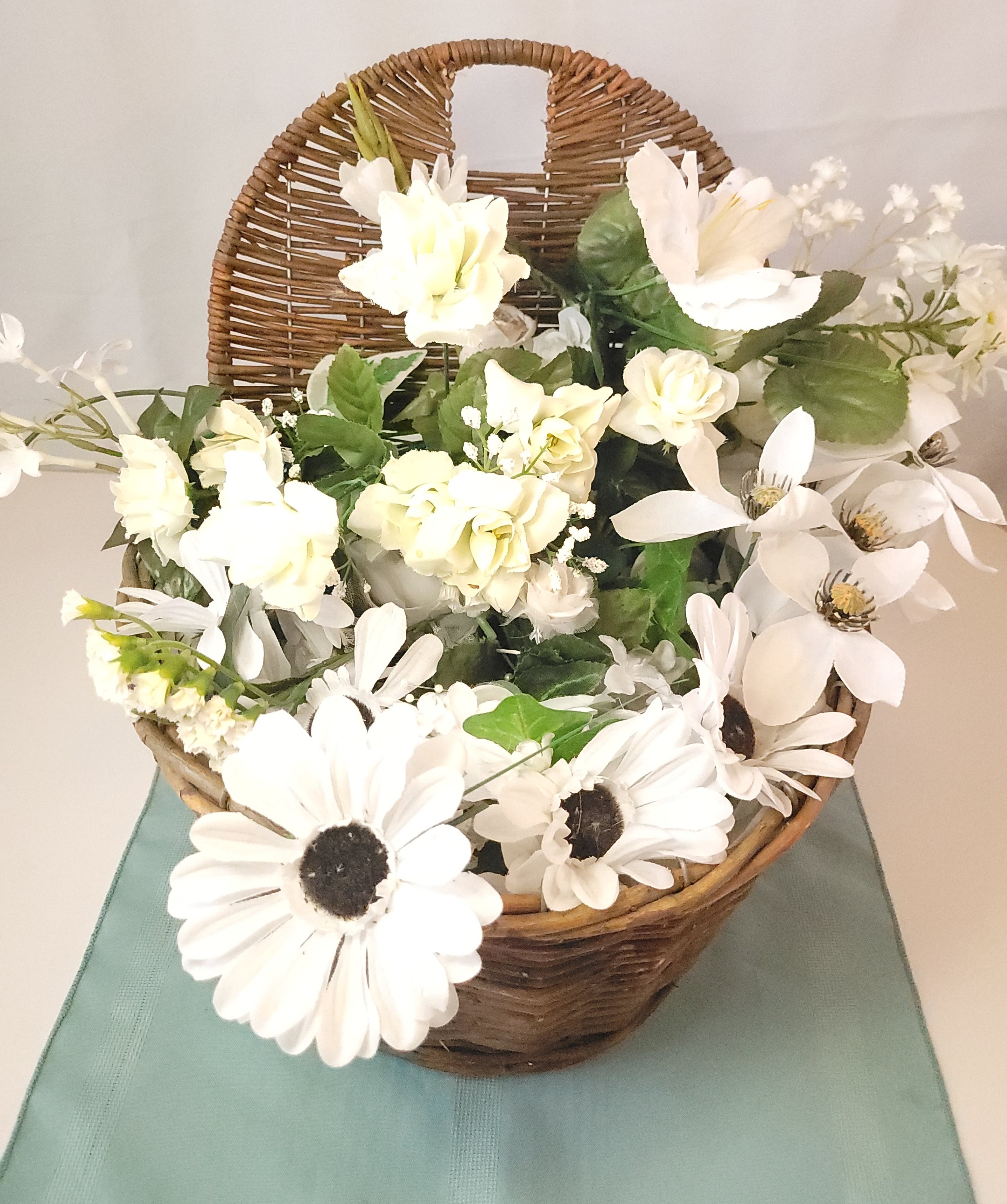 1990s Wicker Wall Hanging Pocket Faux Flowers - photo 4