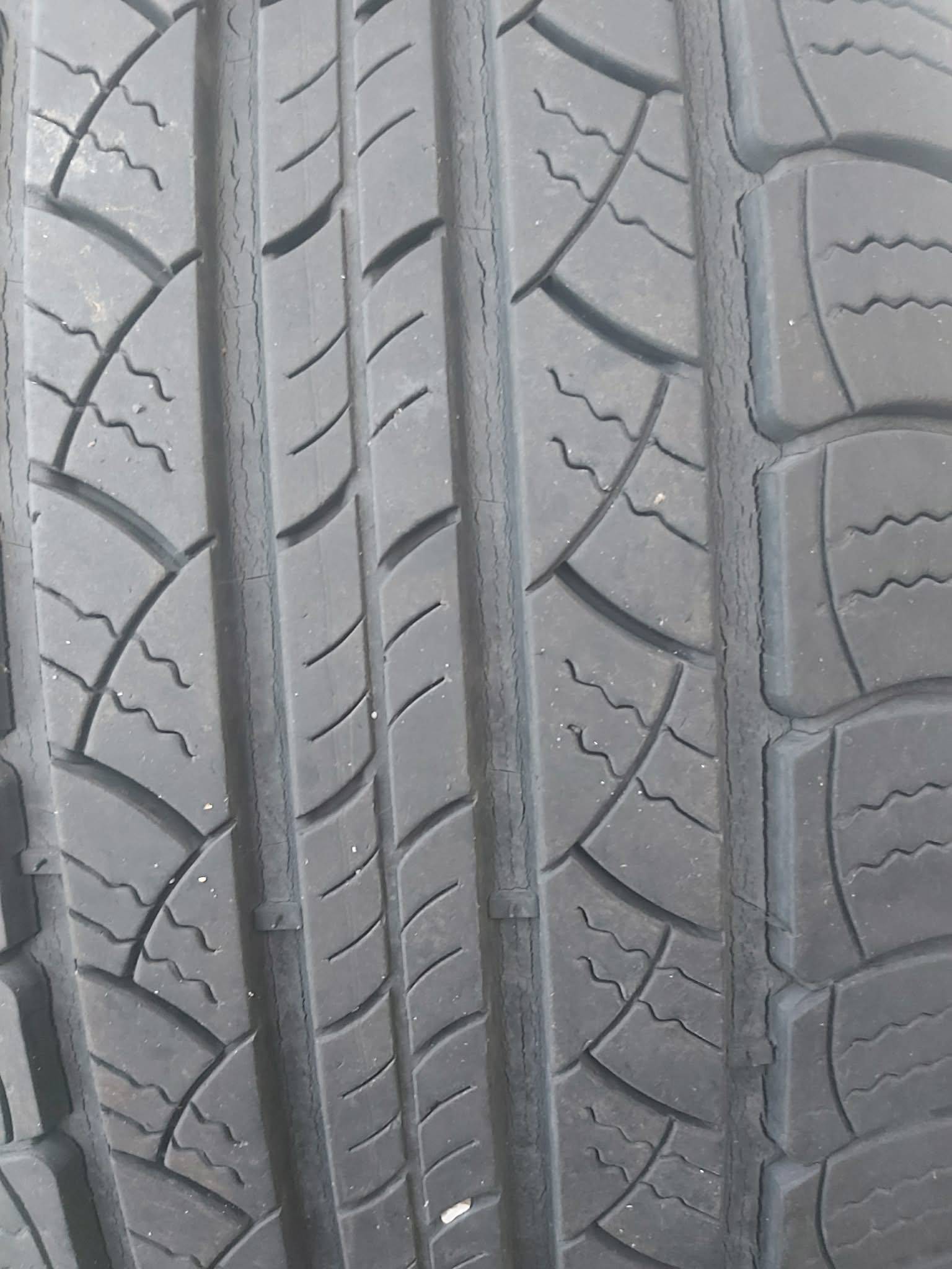 P225/65R17 All Season Tires - photo 5