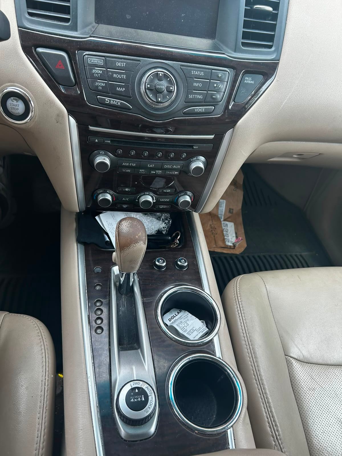 2014 Nissan Pathfinder Platinum 4WD - photo 5