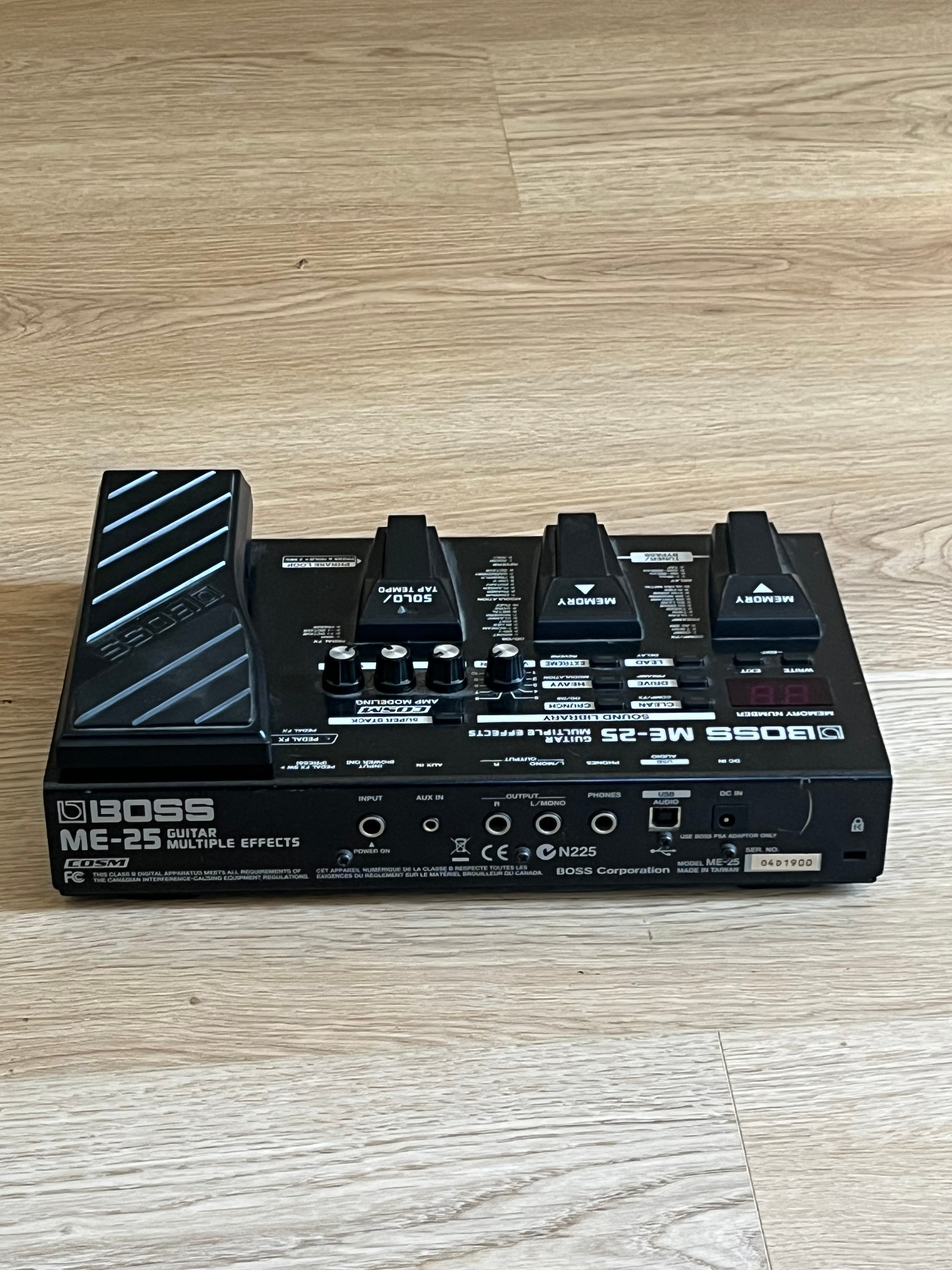 Boss ME-25 guitar multi effect - photo 2