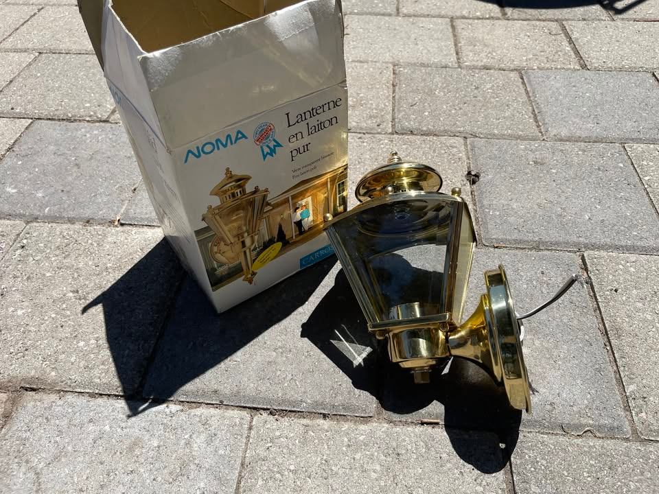 Brass Outdoor Lantern - photo 2