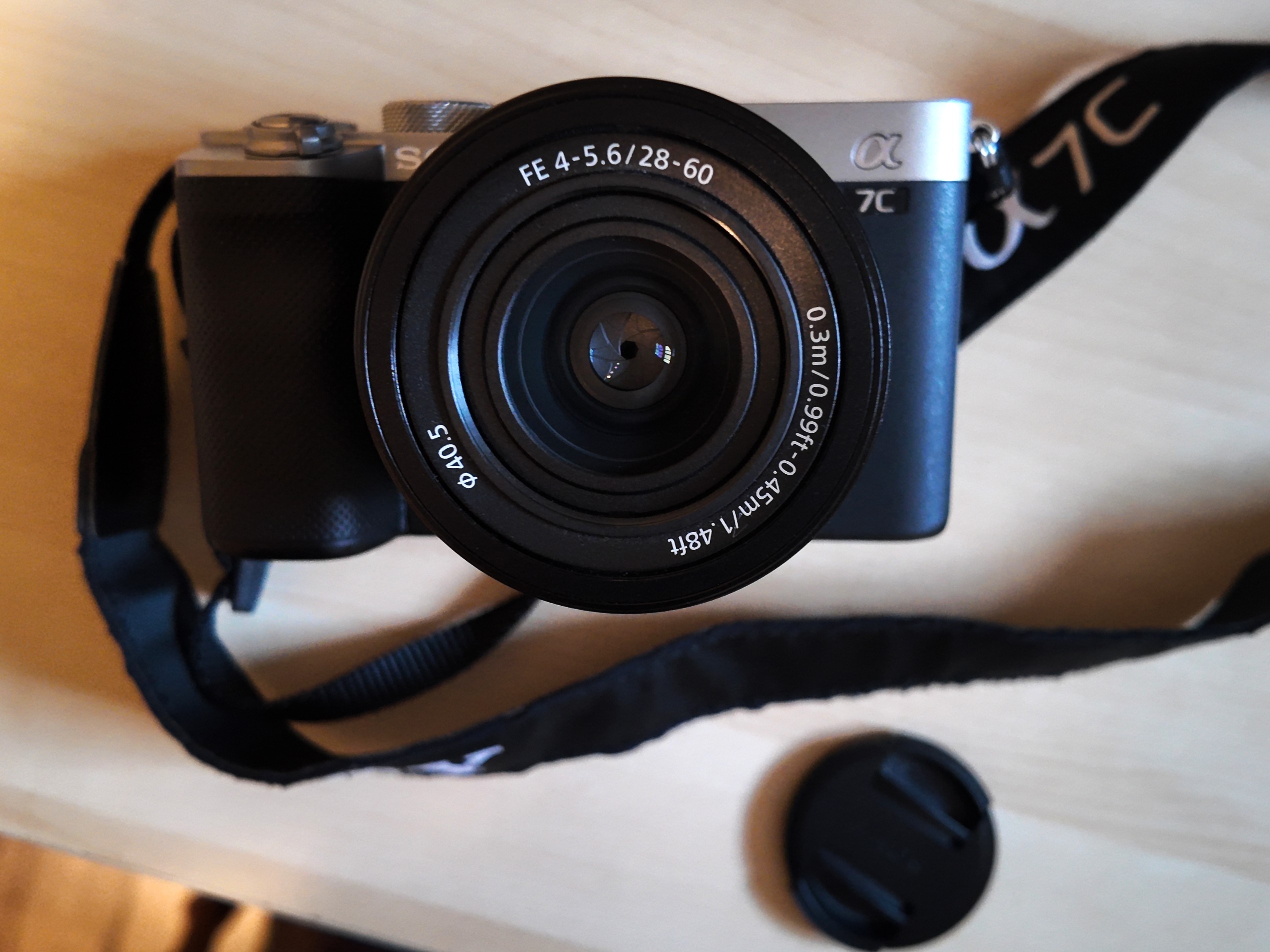 Sony Alpha 7C + FE 28-60mm Kit Lens - photo 2