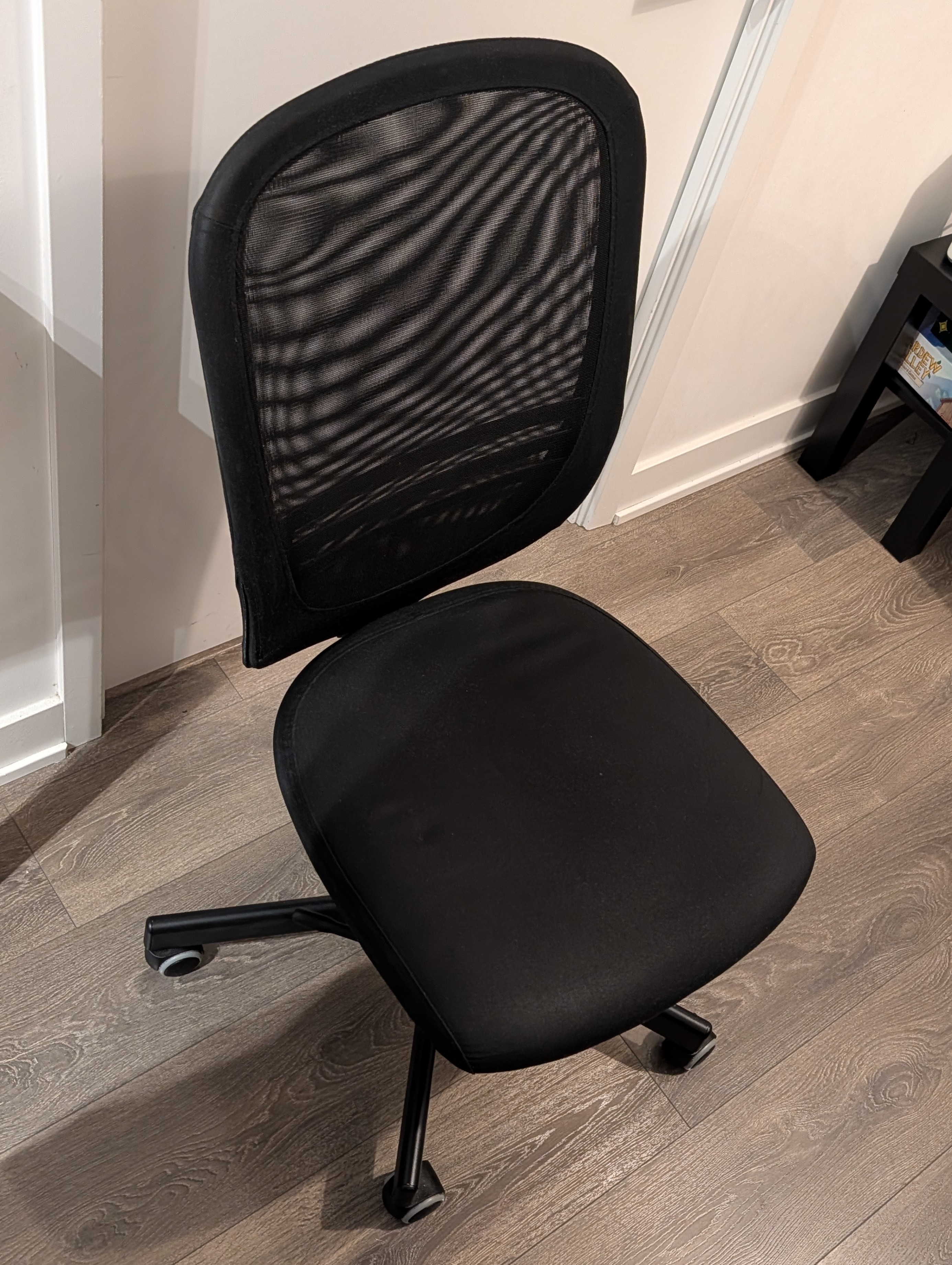 IKEA Mesh Swivel Desk Chair (Black)