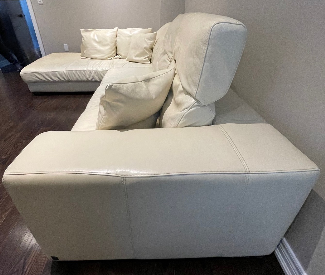 Italian leather sofa - photo 4