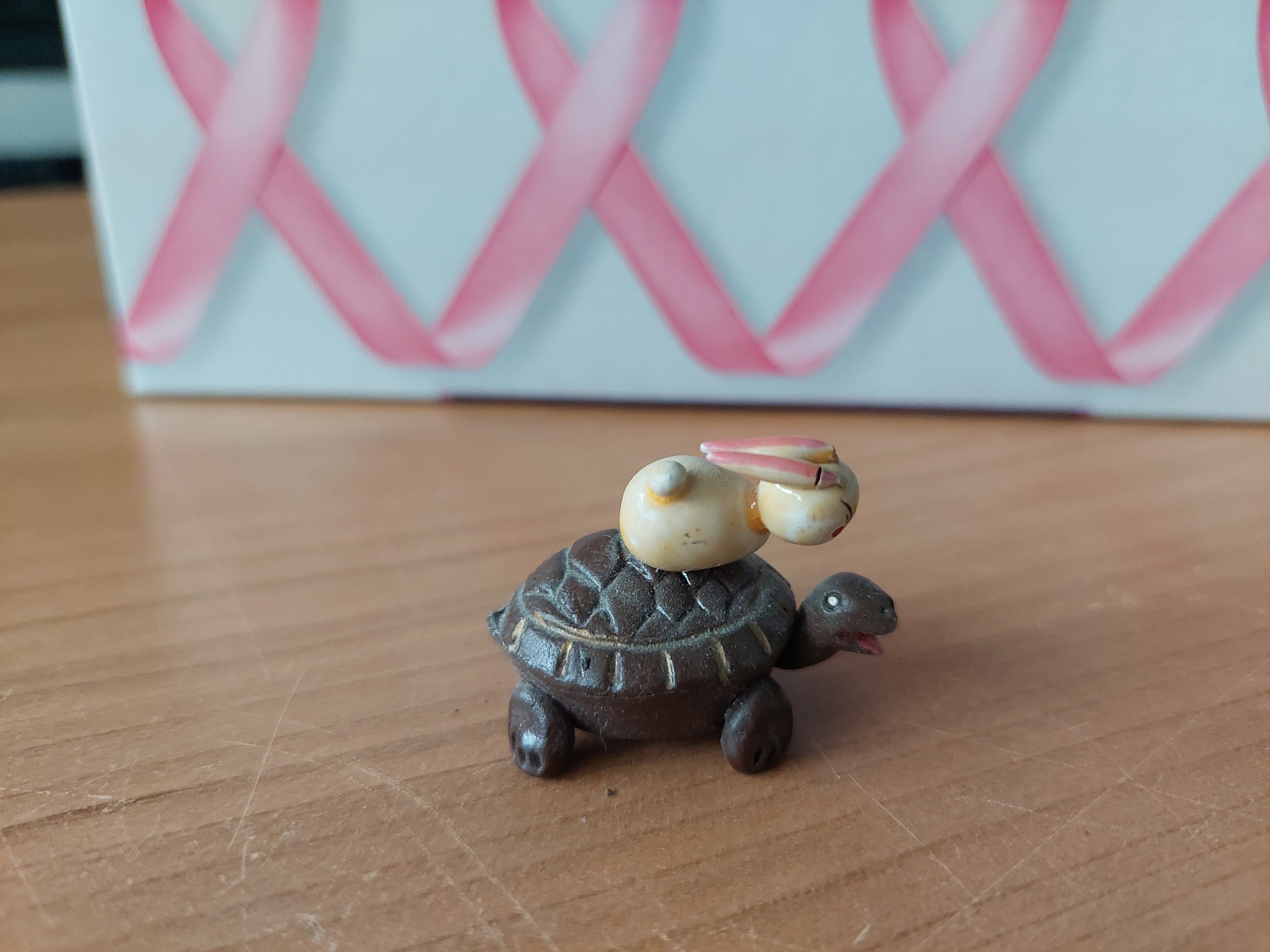 Vintage Turtle Bunny Rabbit Tortoise Hare Miniature Figurine - photo 2