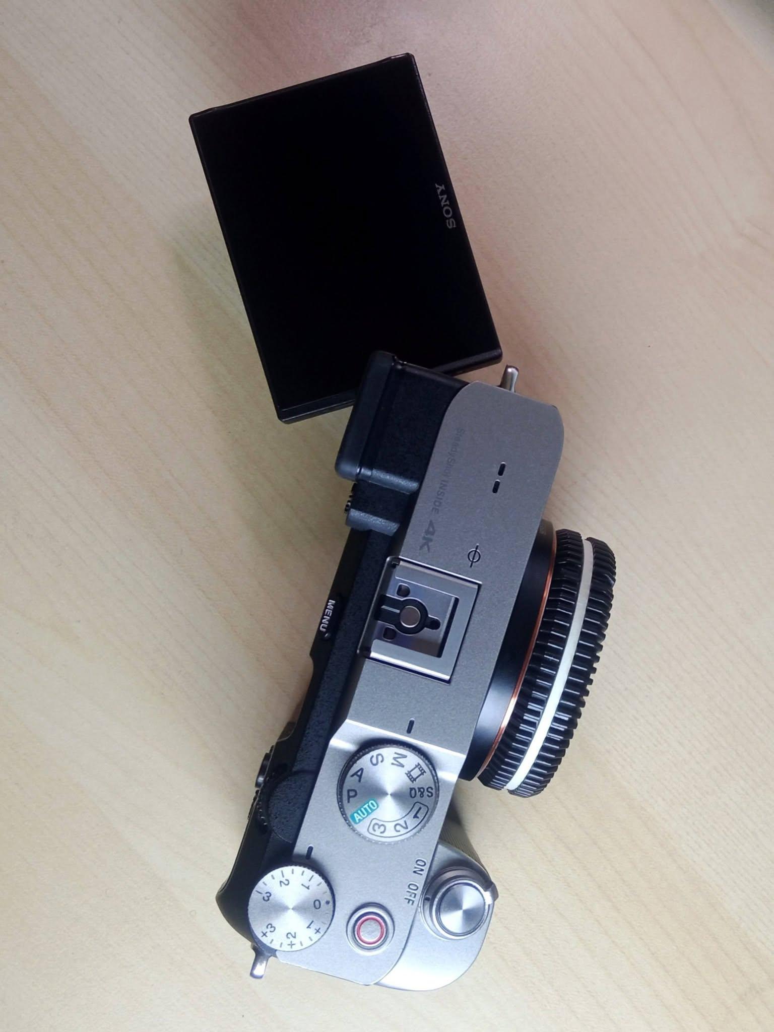 Sony A7C + Oreo Pancake Lens + Box - photo 2