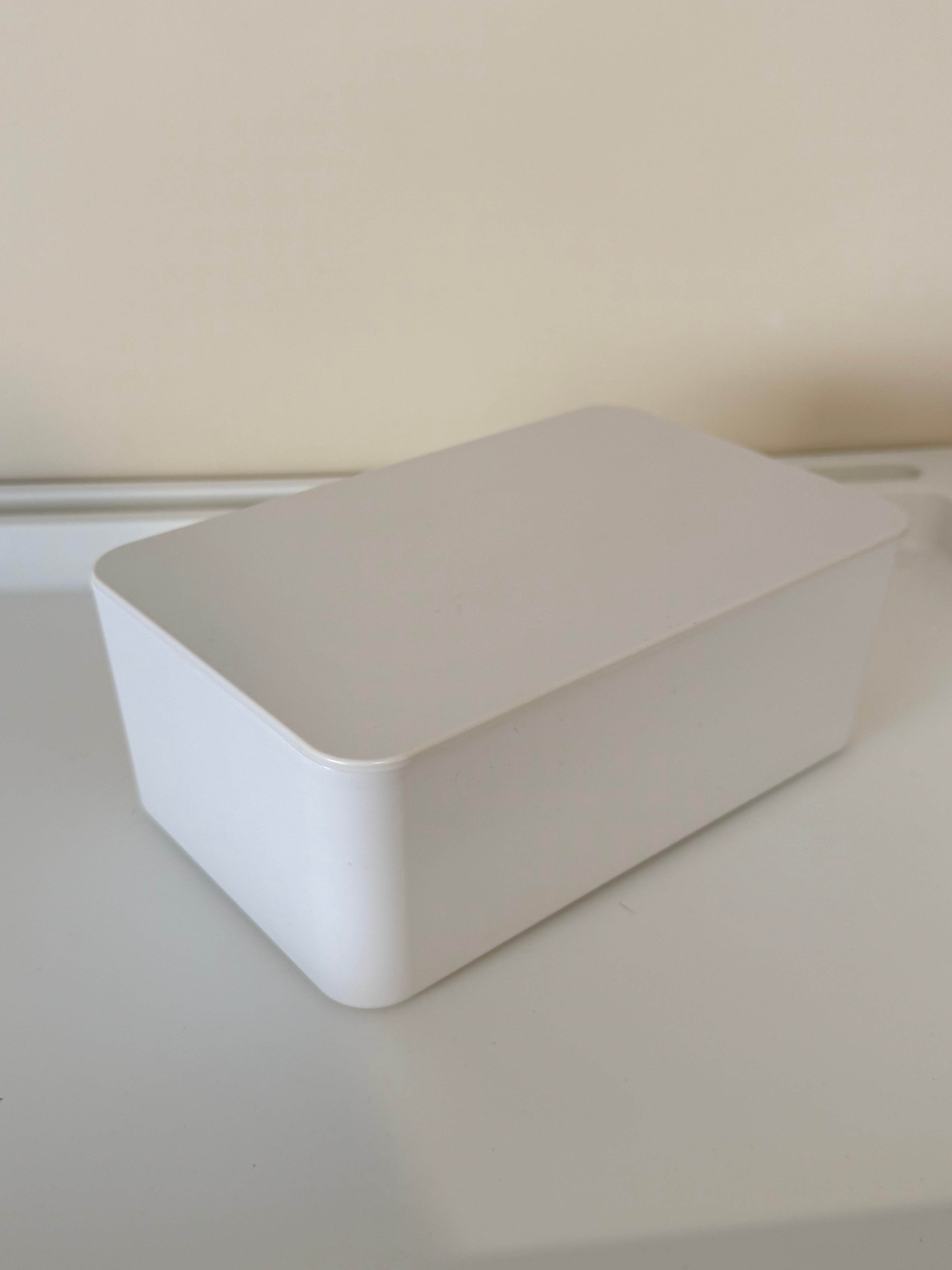MUJI Polypropylene Wet Wipes Case – White - photo 3