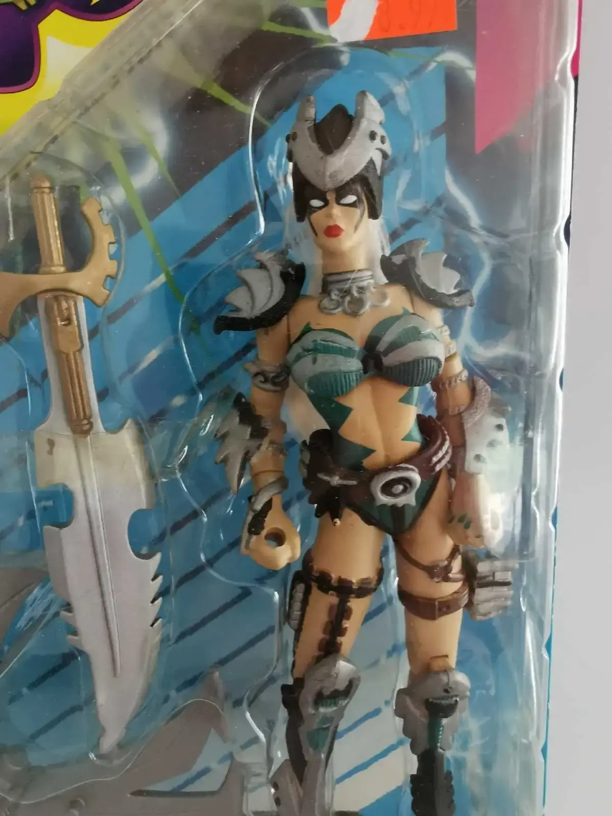 Todd McFarlane's Spawn Ultra-Action Figures Tiffany "The Amazon" - photo 2