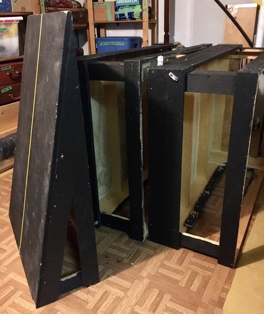 Platform with ramp & Window Frame (stage prop) - photo 2