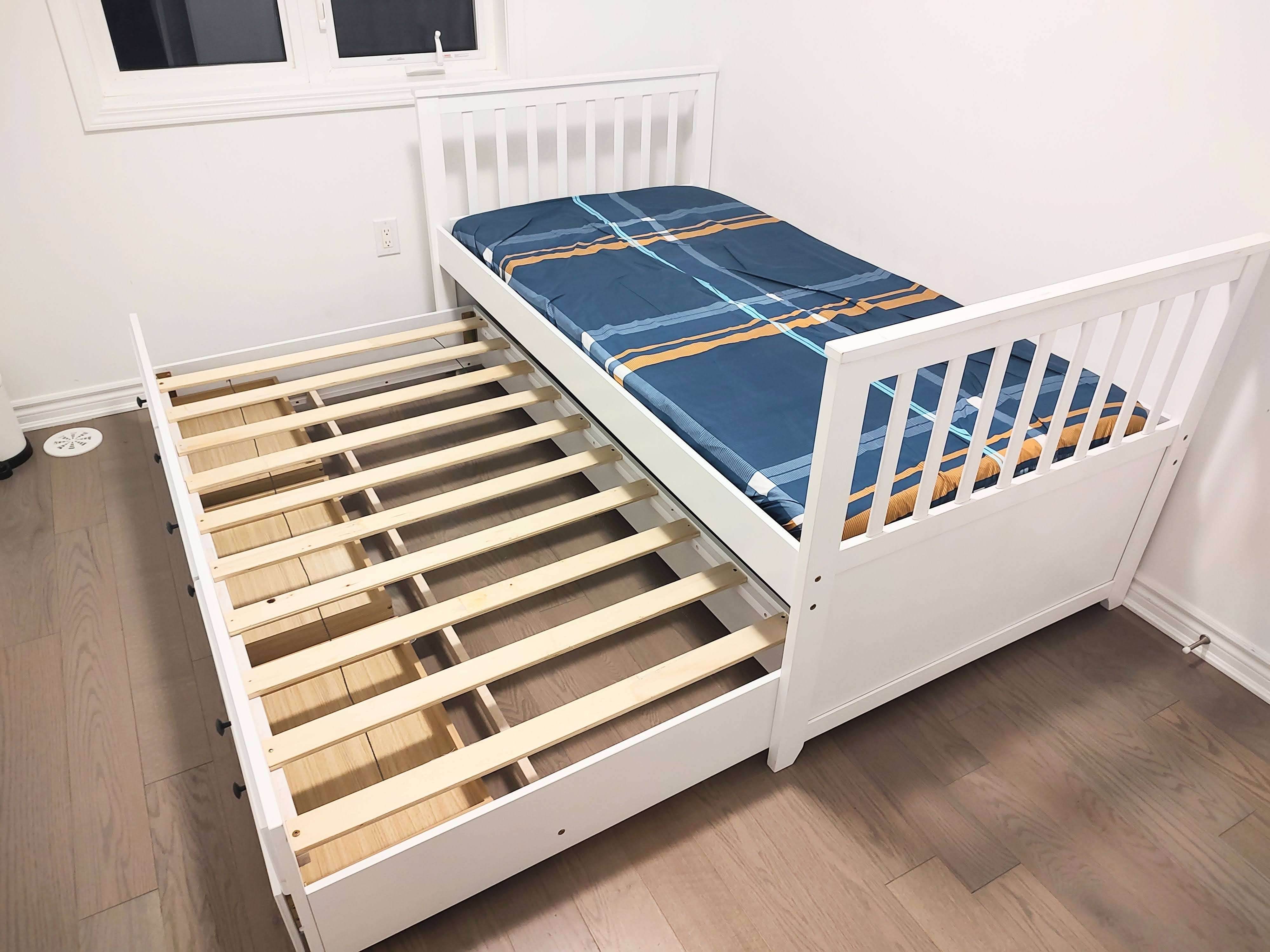 Like New Twin Captain’s Bed with Trundle and Storage - photo 3