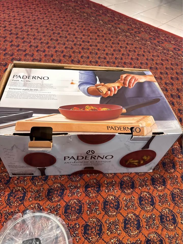 Moving Out Sale: Brand New / Open Box: PADERNO 11-Piece Cookware