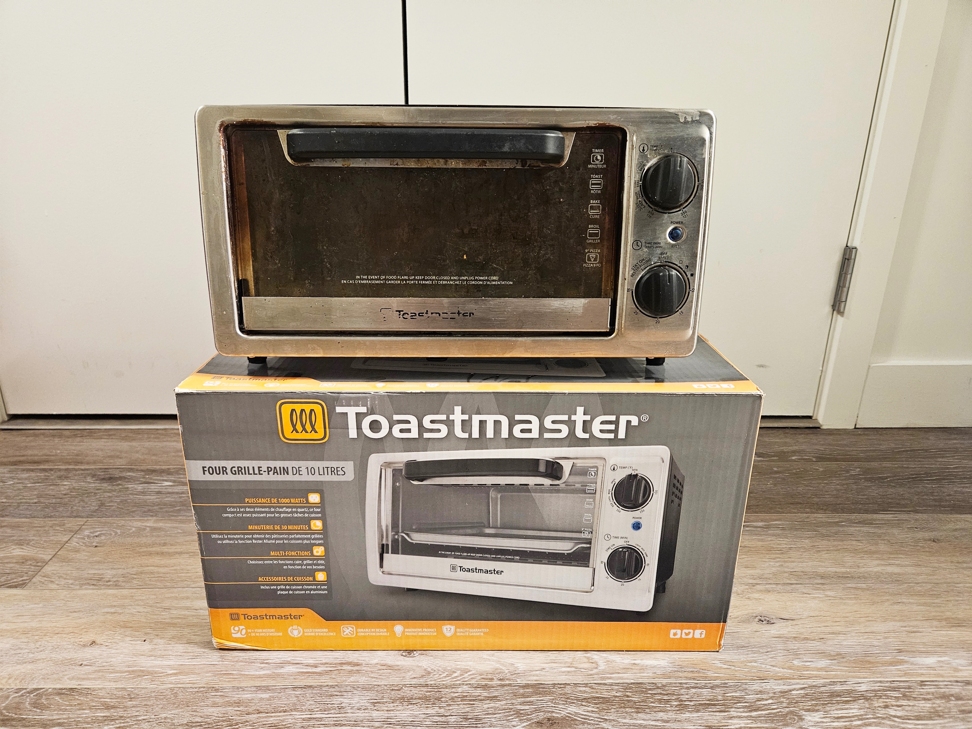 10-Liter Toaster Oven - Tray Included - photo 2