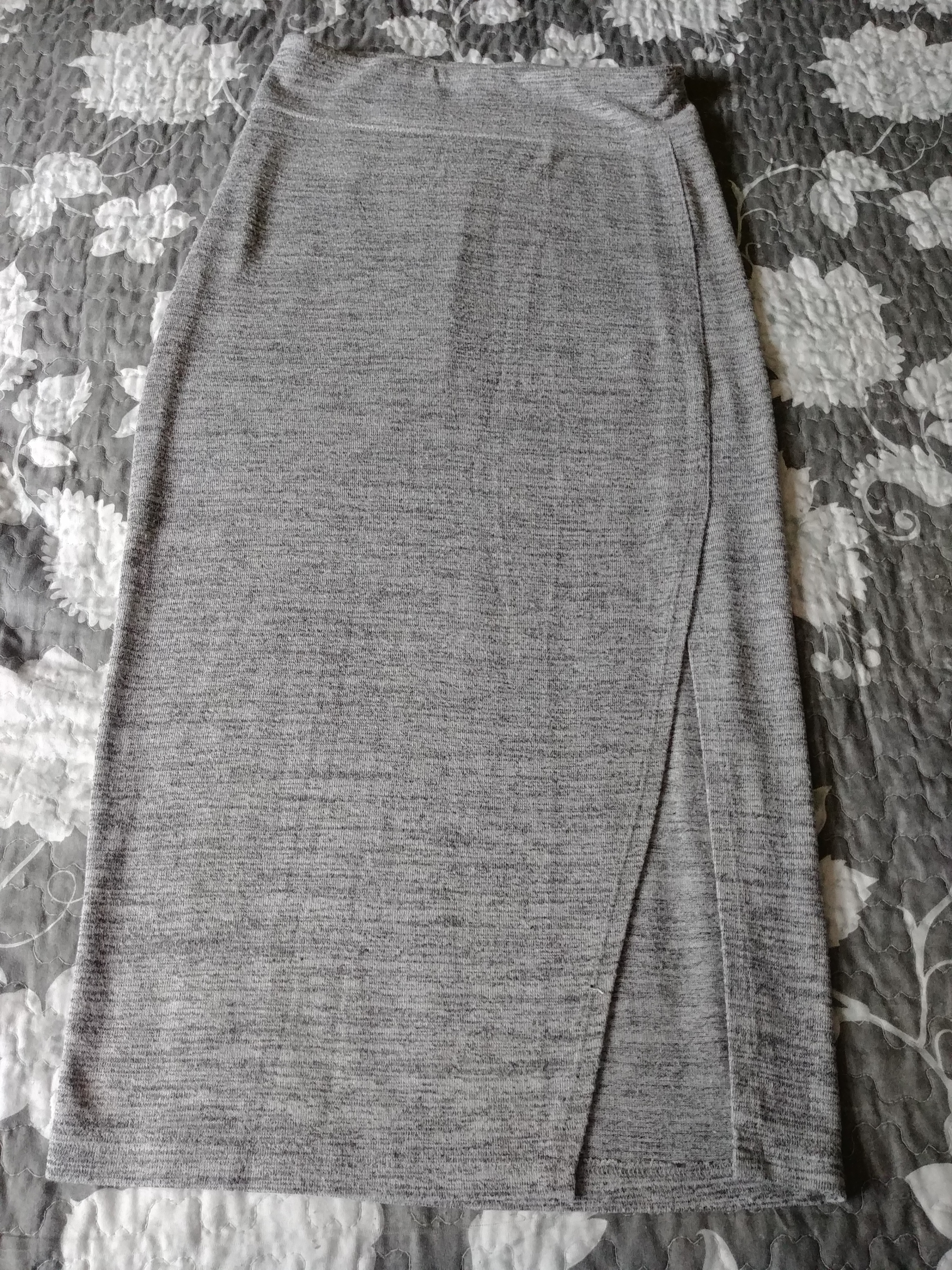 H&M Black Bodysuit With Dynamite Grey Skirt Comfortable Set - photo 2