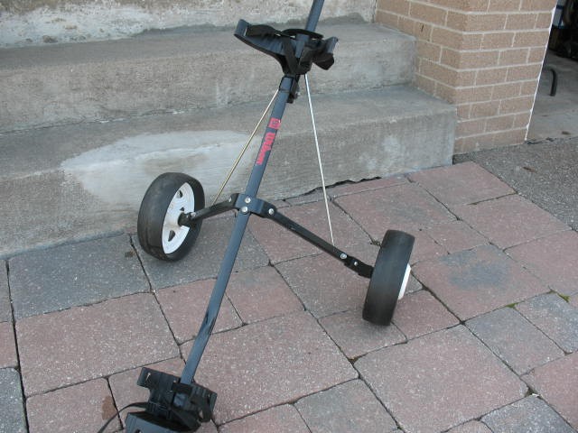 Wilson 2 Wheel Golf Cart - photo 4
