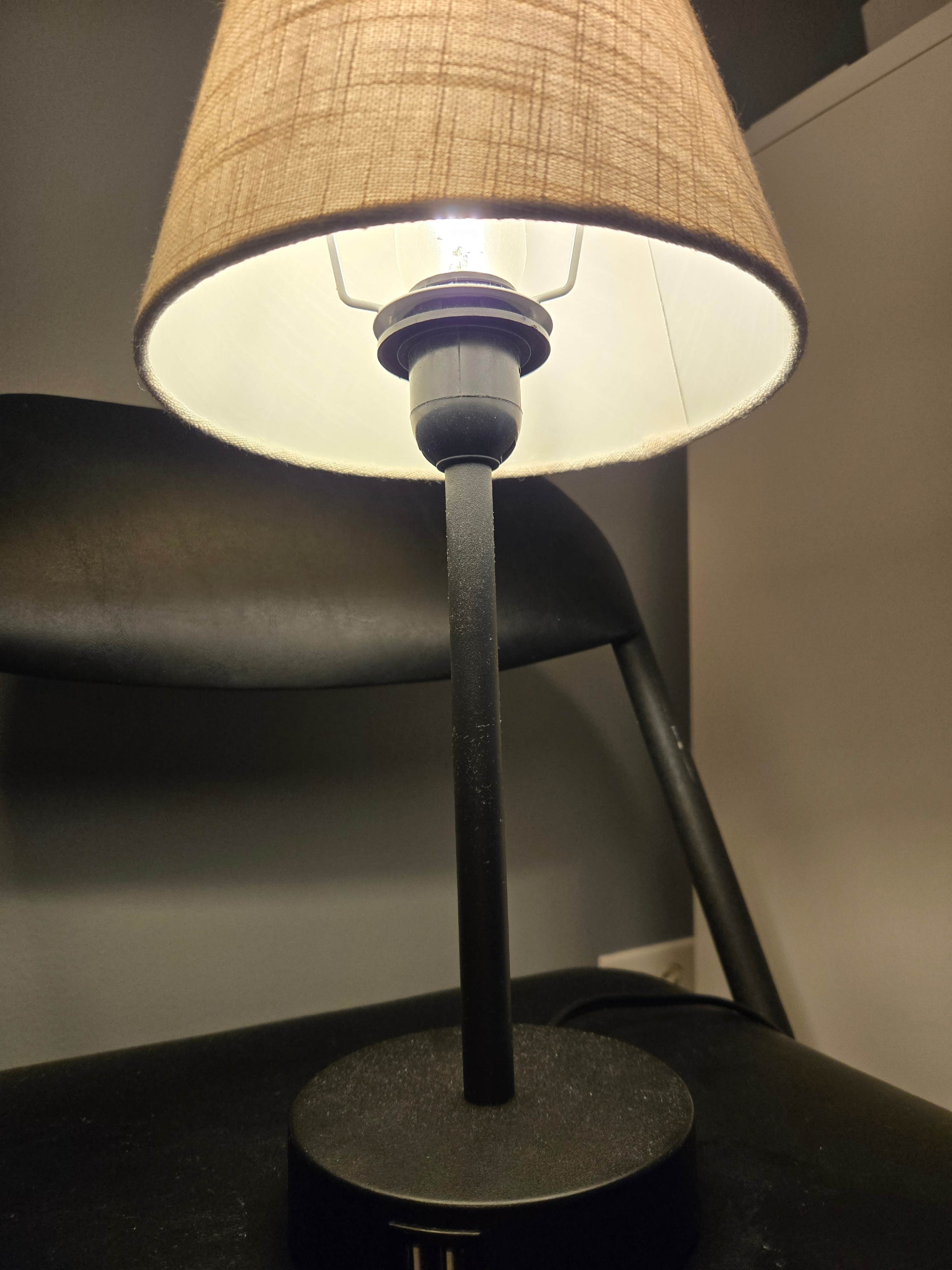 Touch Bedside Lamp with USB Charging Ports - photo 3