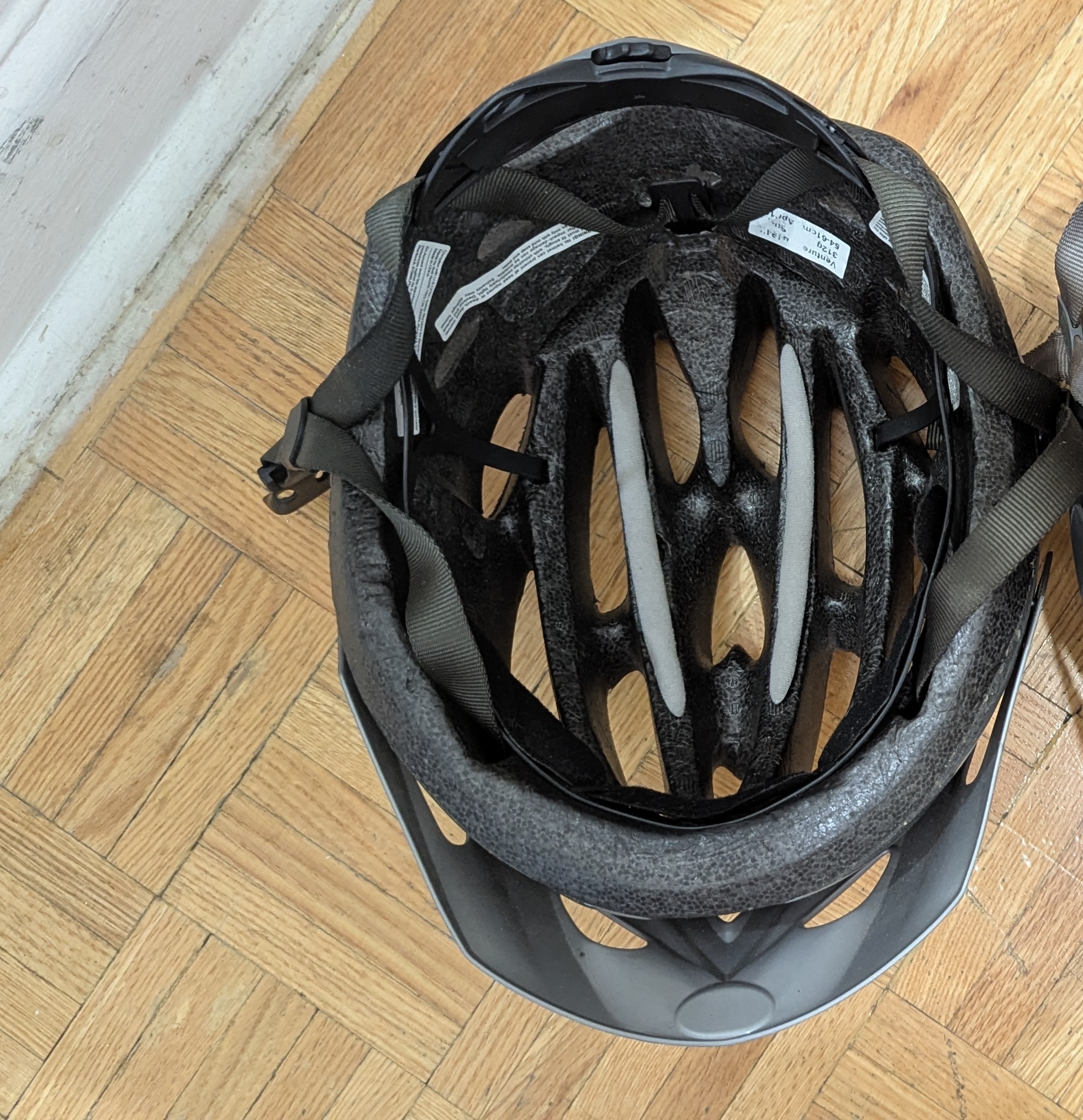 Used BIKE Bicycle HELMET BELL size 54-61cm - photo 3
