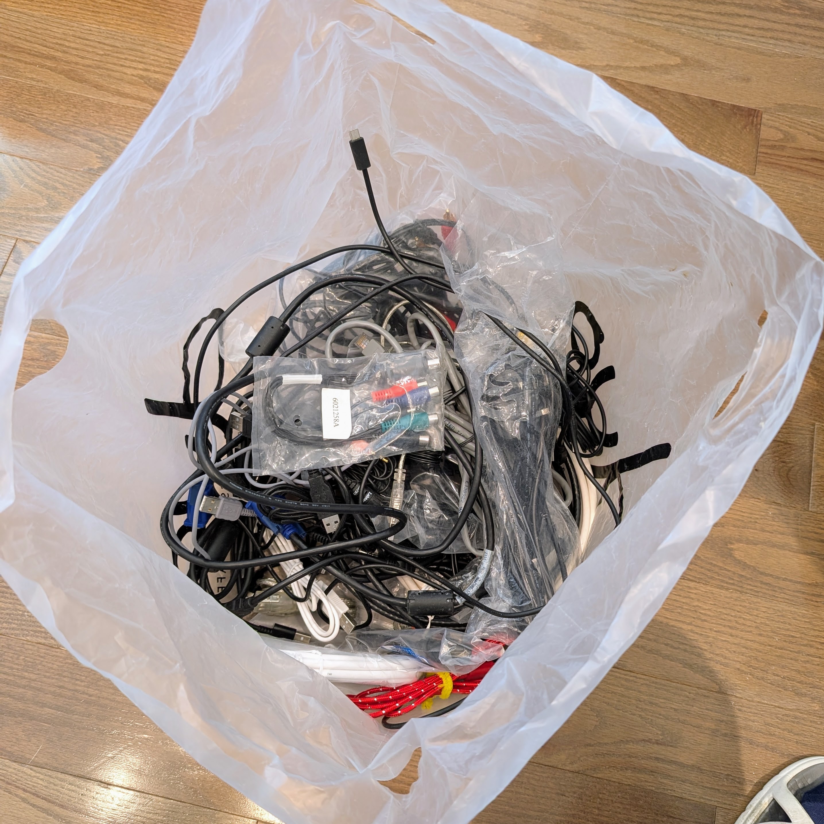 Assorted Computer and AV Cables