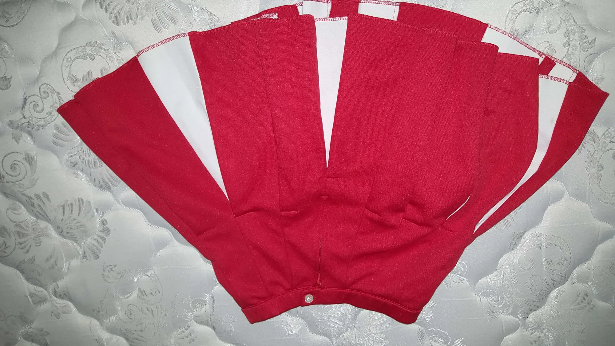 Authentic Cheerleader Skirt -- Red and White -- Bristol U.S. ... - photo 2